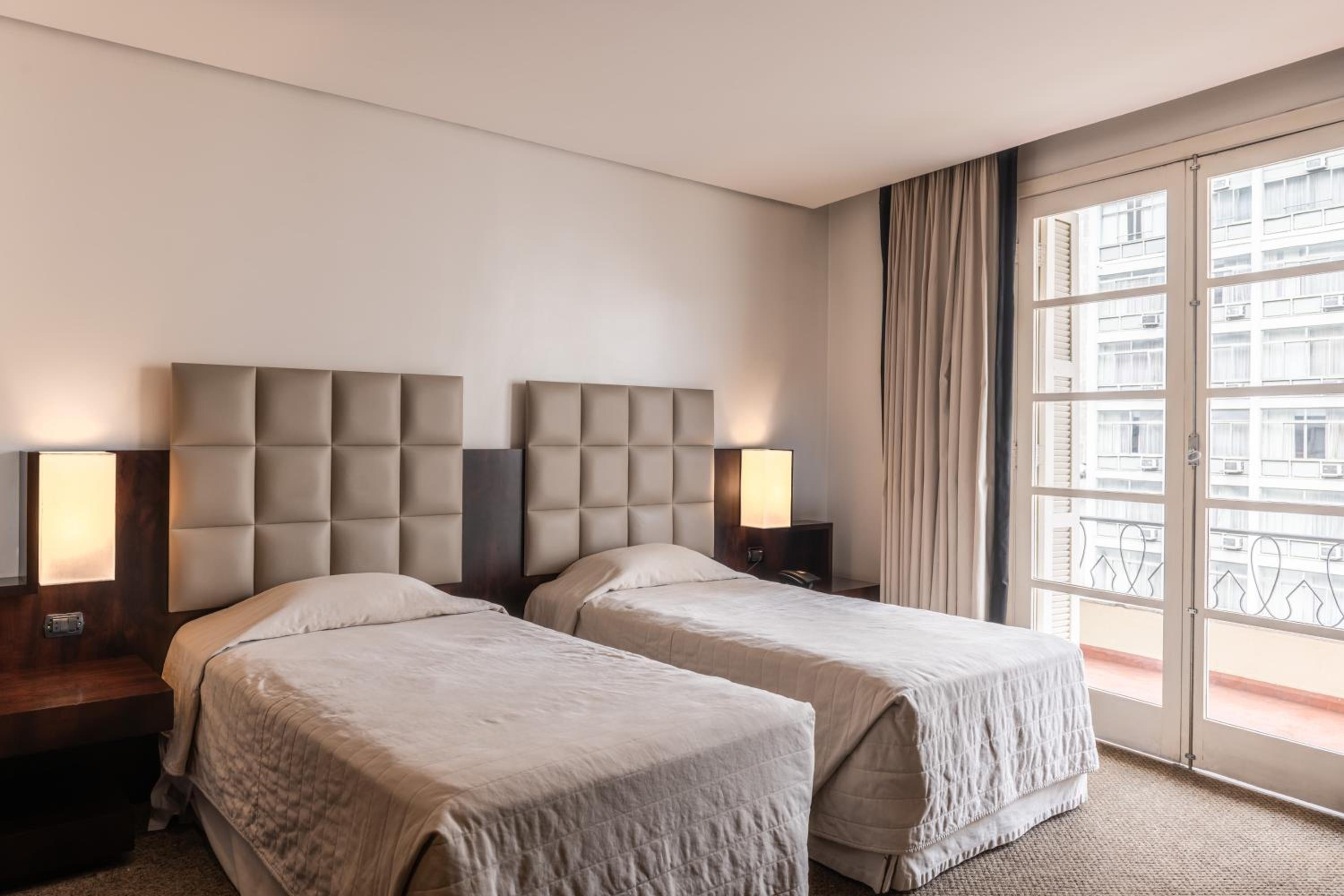 Standard Twin Room - Photo 1