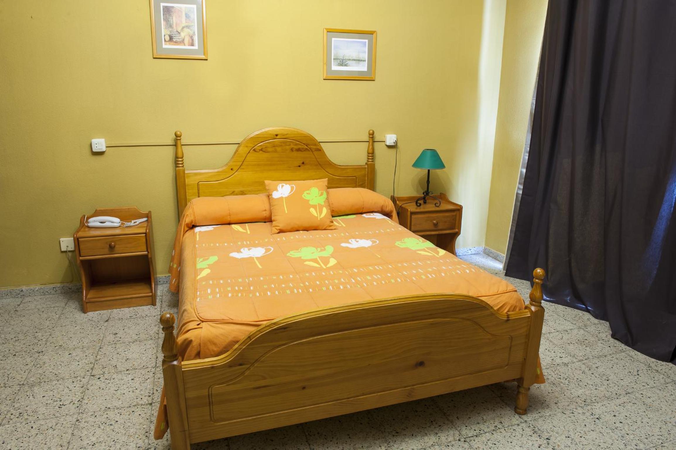 Habitación Doble o con Dos Camas