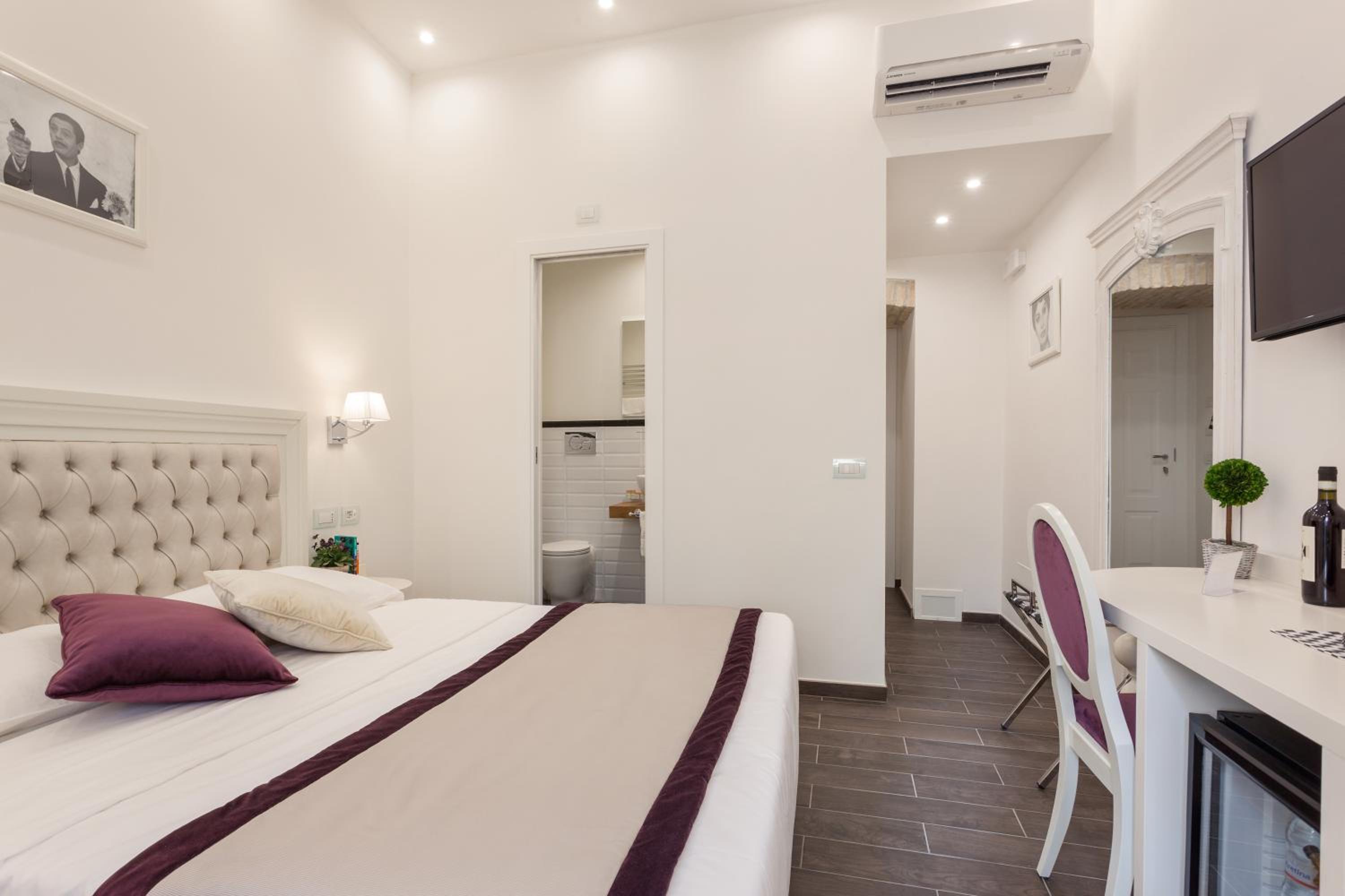 Double Room photo 2