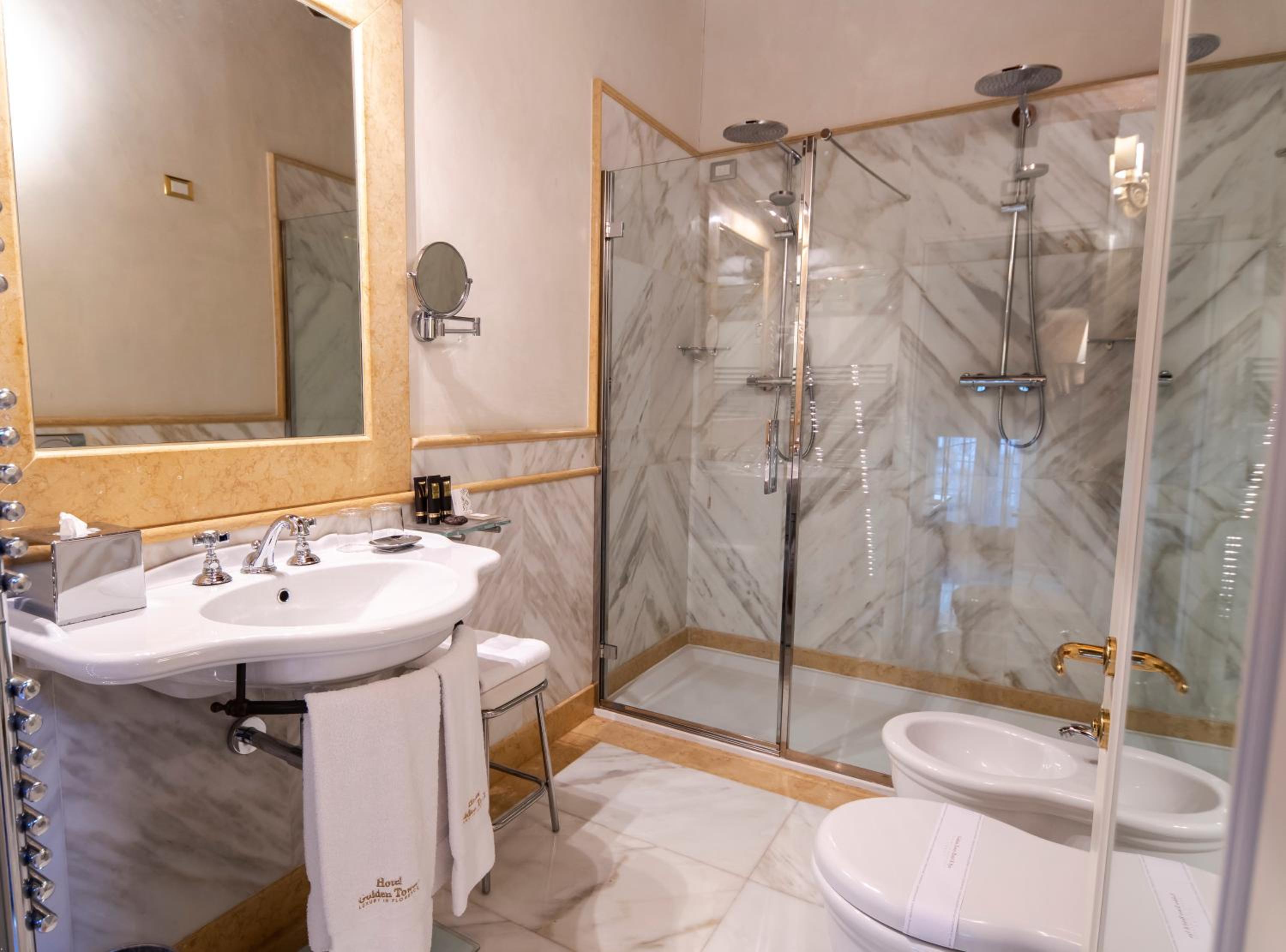 Luxury Twin Room