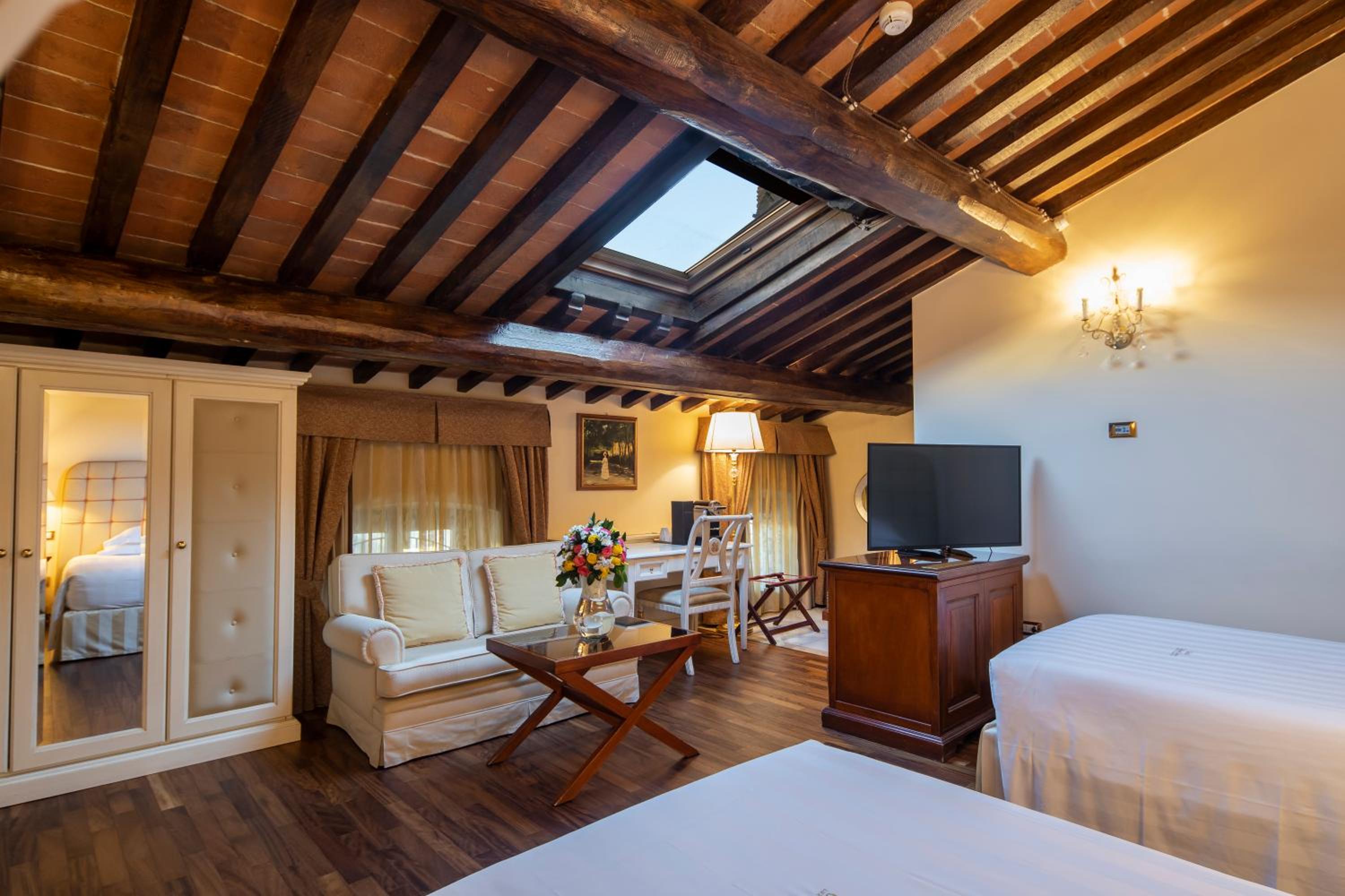 Luxury Twin Room