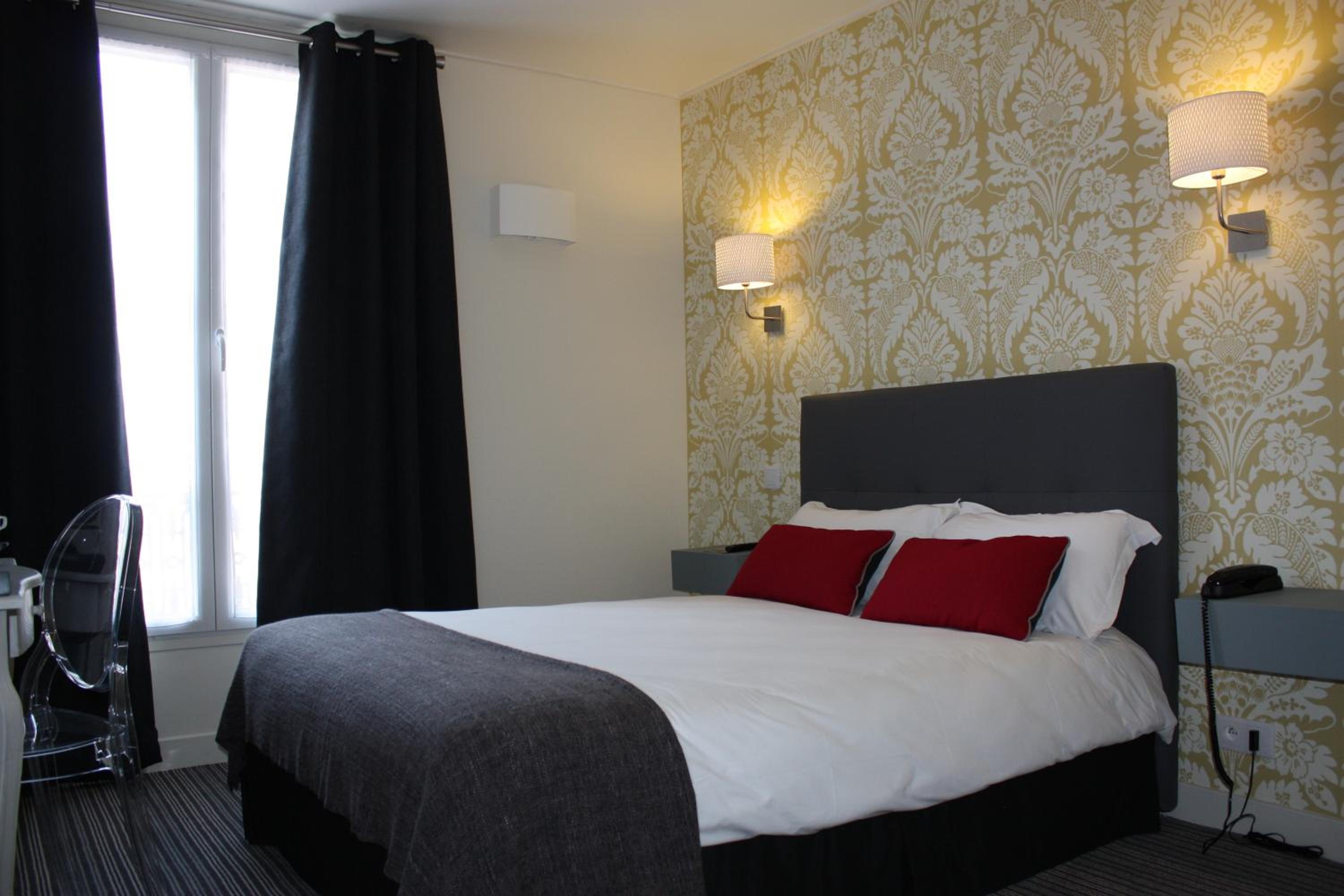 Deluxe Double Room - Garden View photo 1