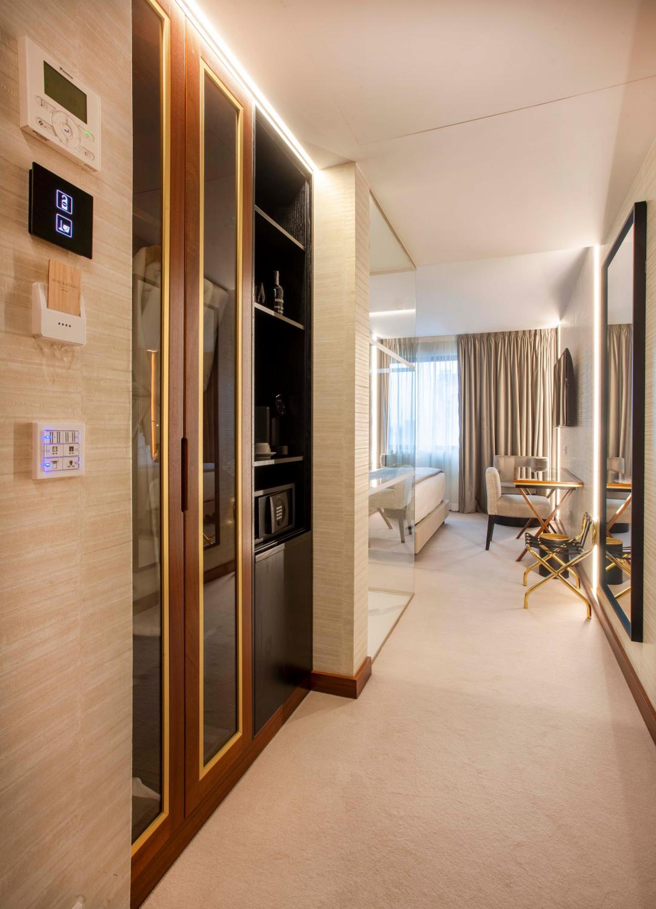 Superior Double Room - Photo 7