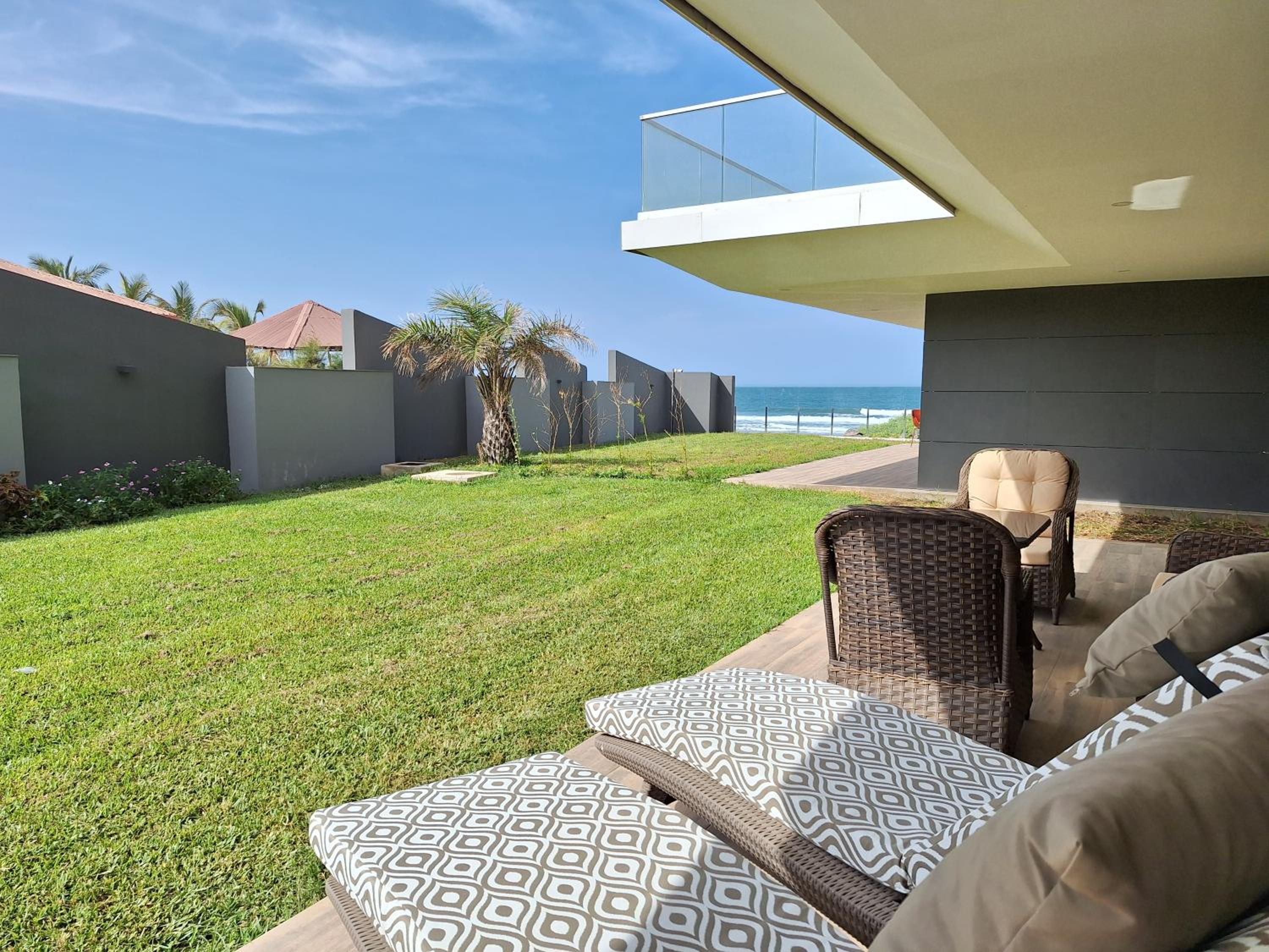 Two Bedroom Apartment with terrace and garden photo 3