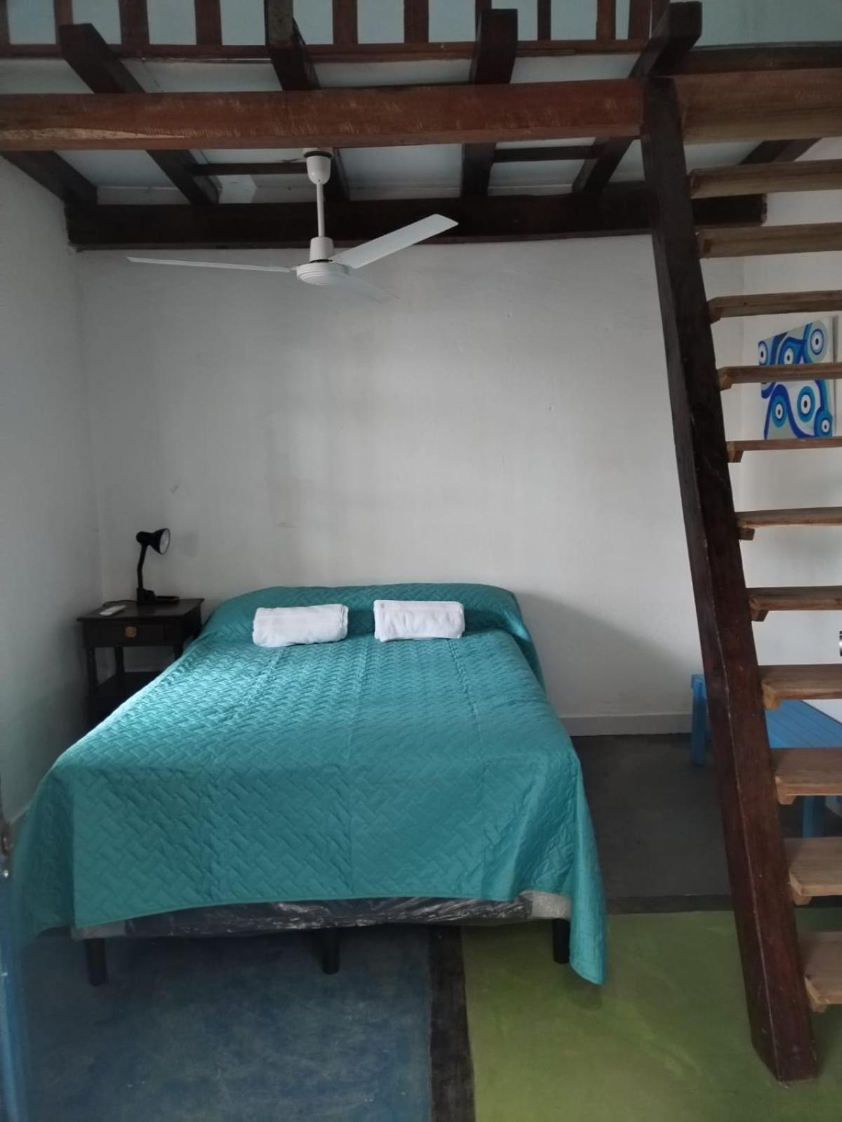 Habitación doble con baño compartido