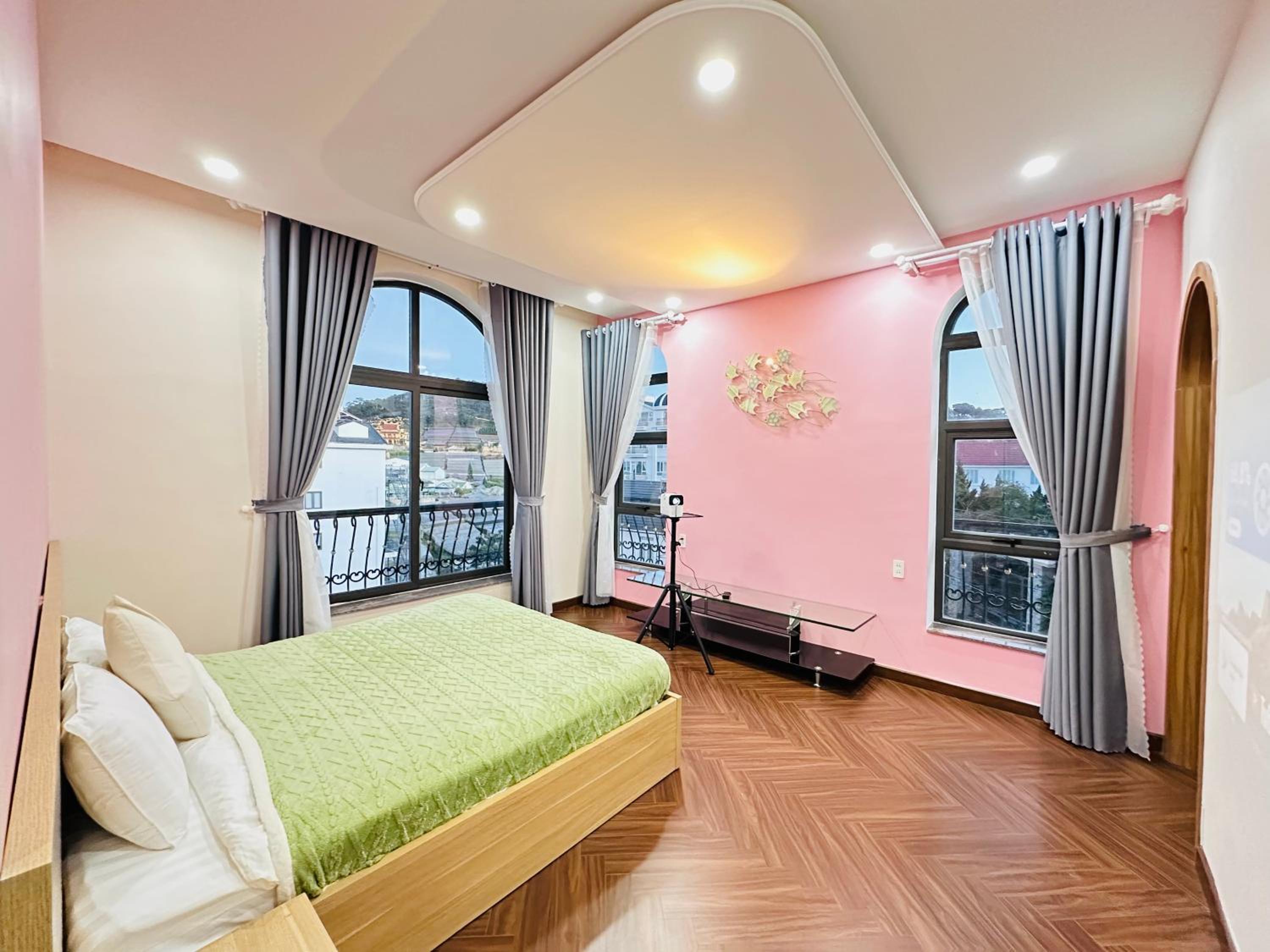 Superior King Room - Photo 2