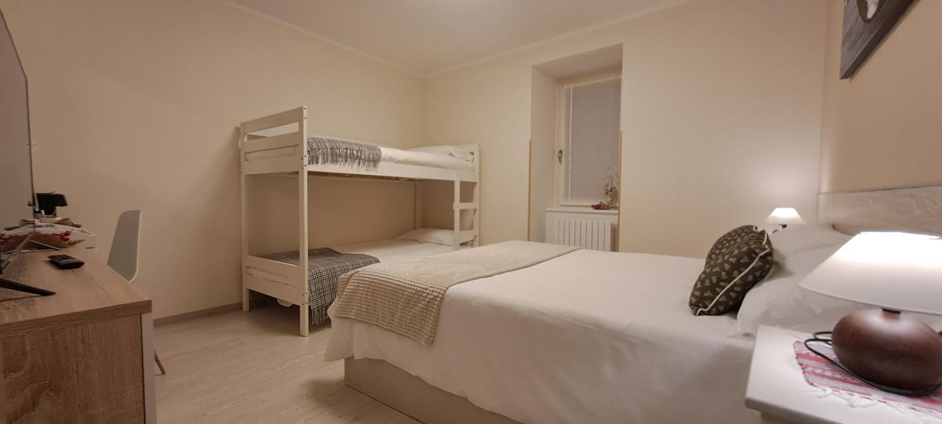 Double Room - Photo 1