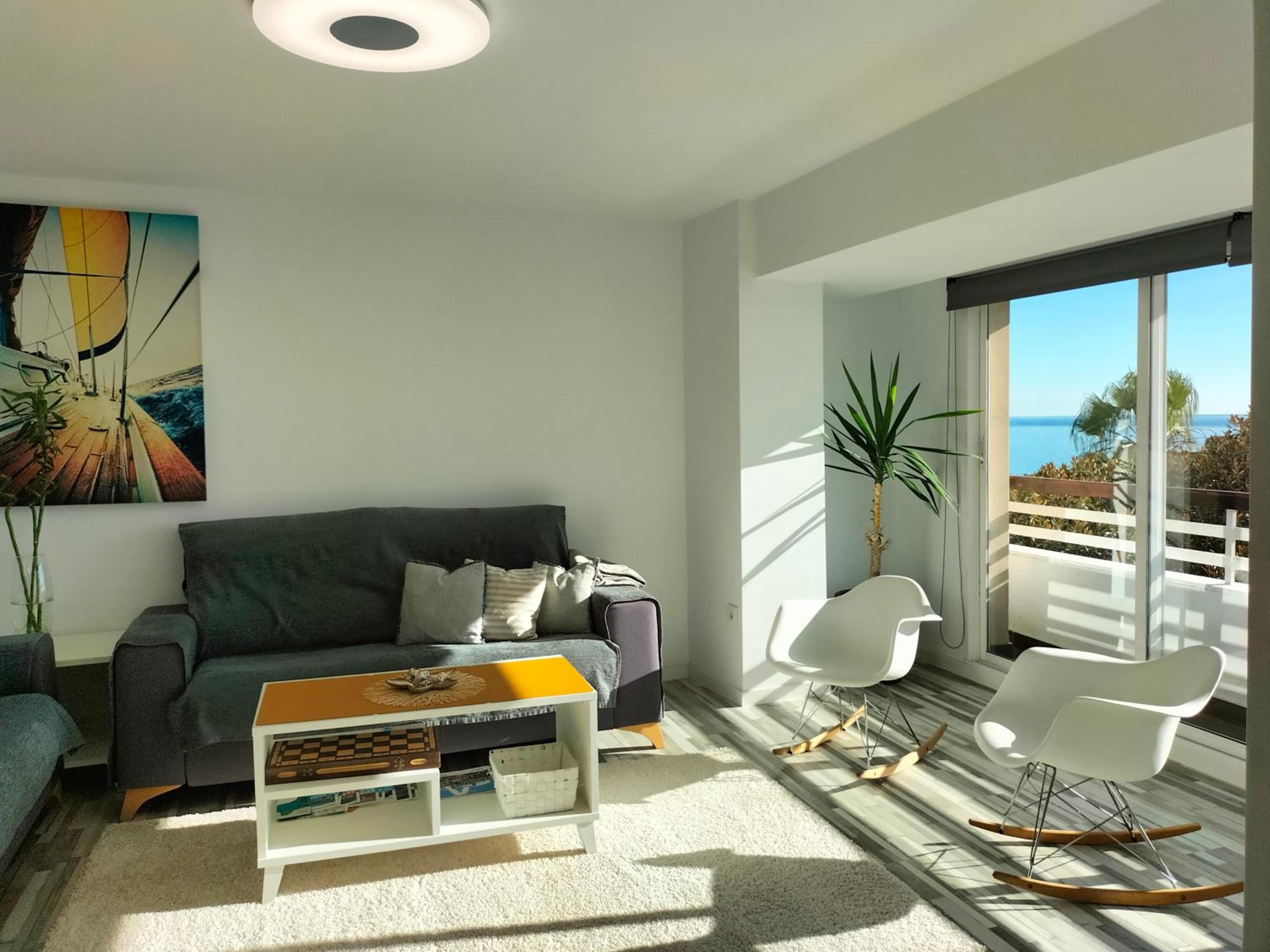 Apartamento con vista al mar