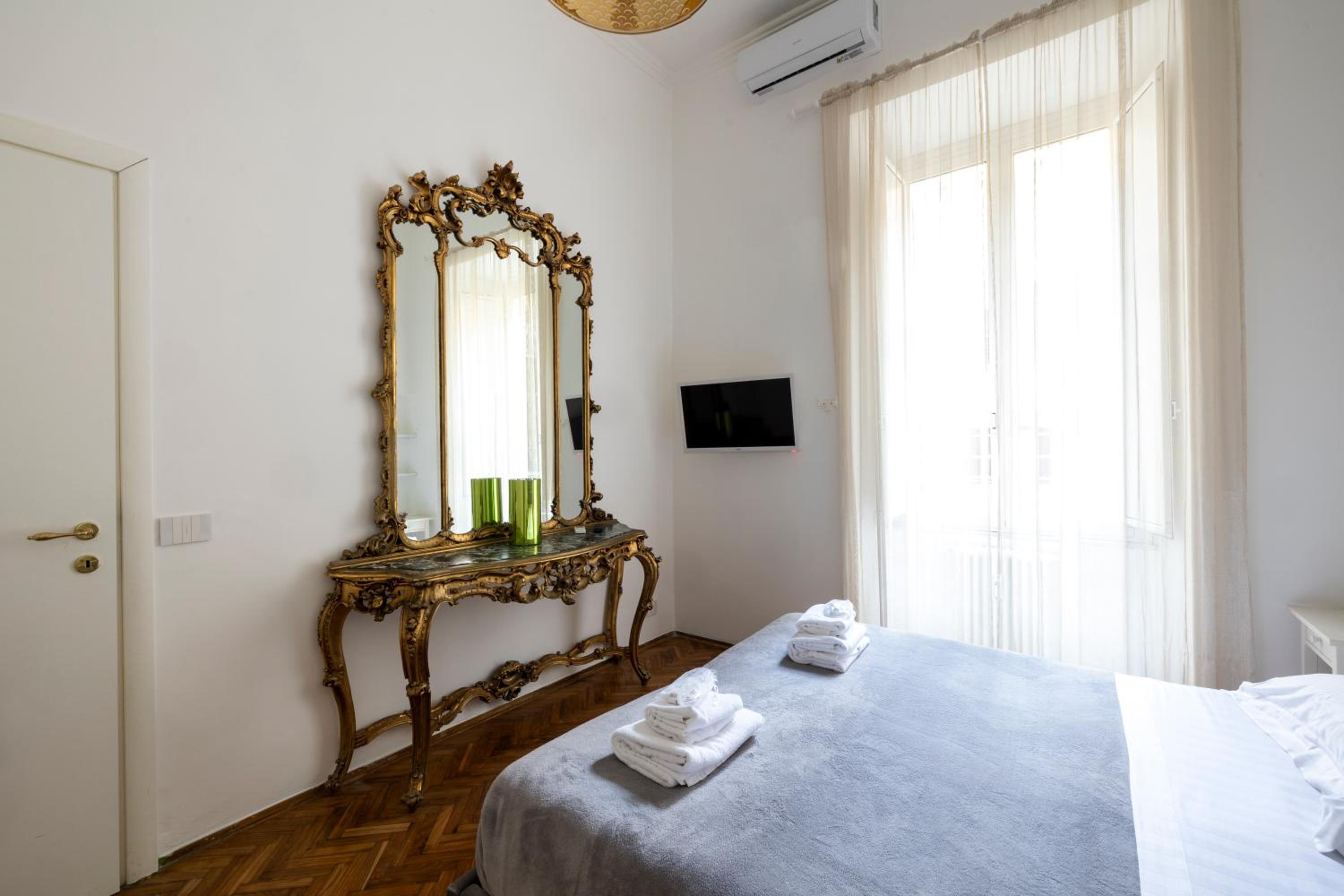 Duplex Apartment photo 2