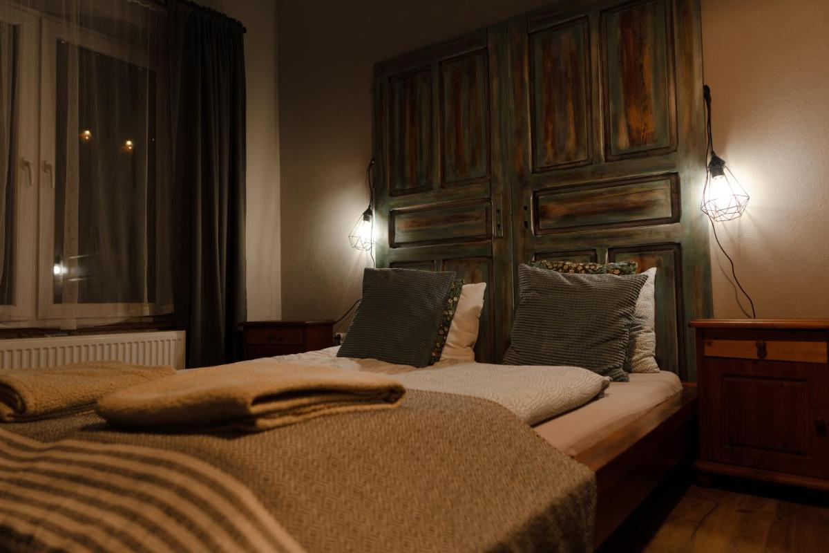 Triple Room with Private Bathroom photo 2