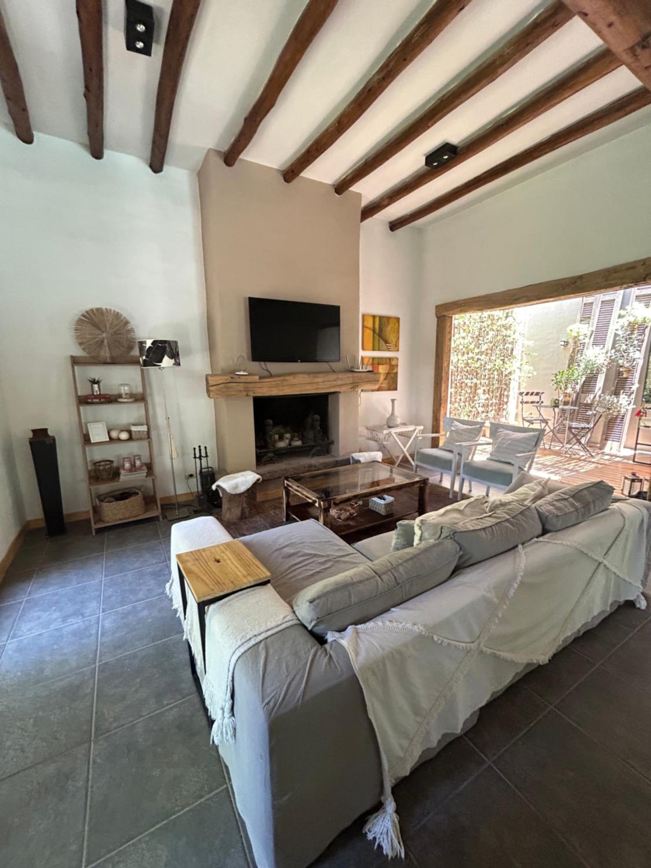 Three-Bedroom House photo 1