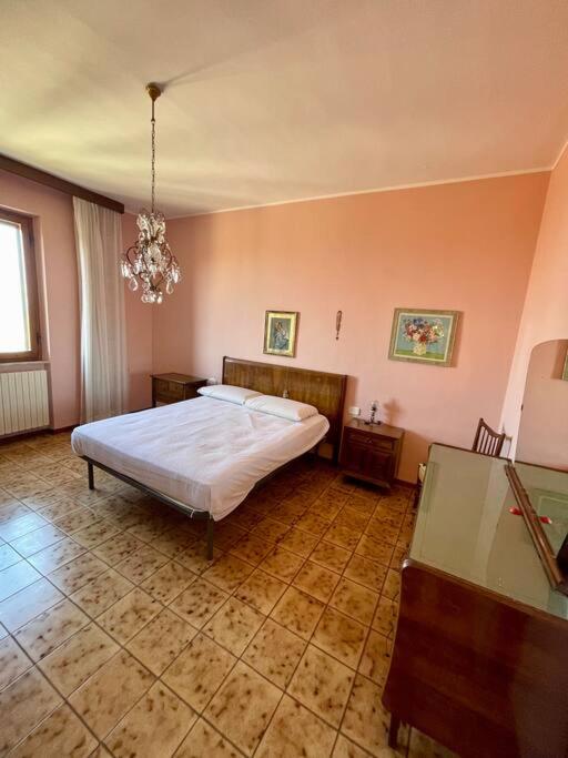 Family Two-Bedroom Apartment With View
