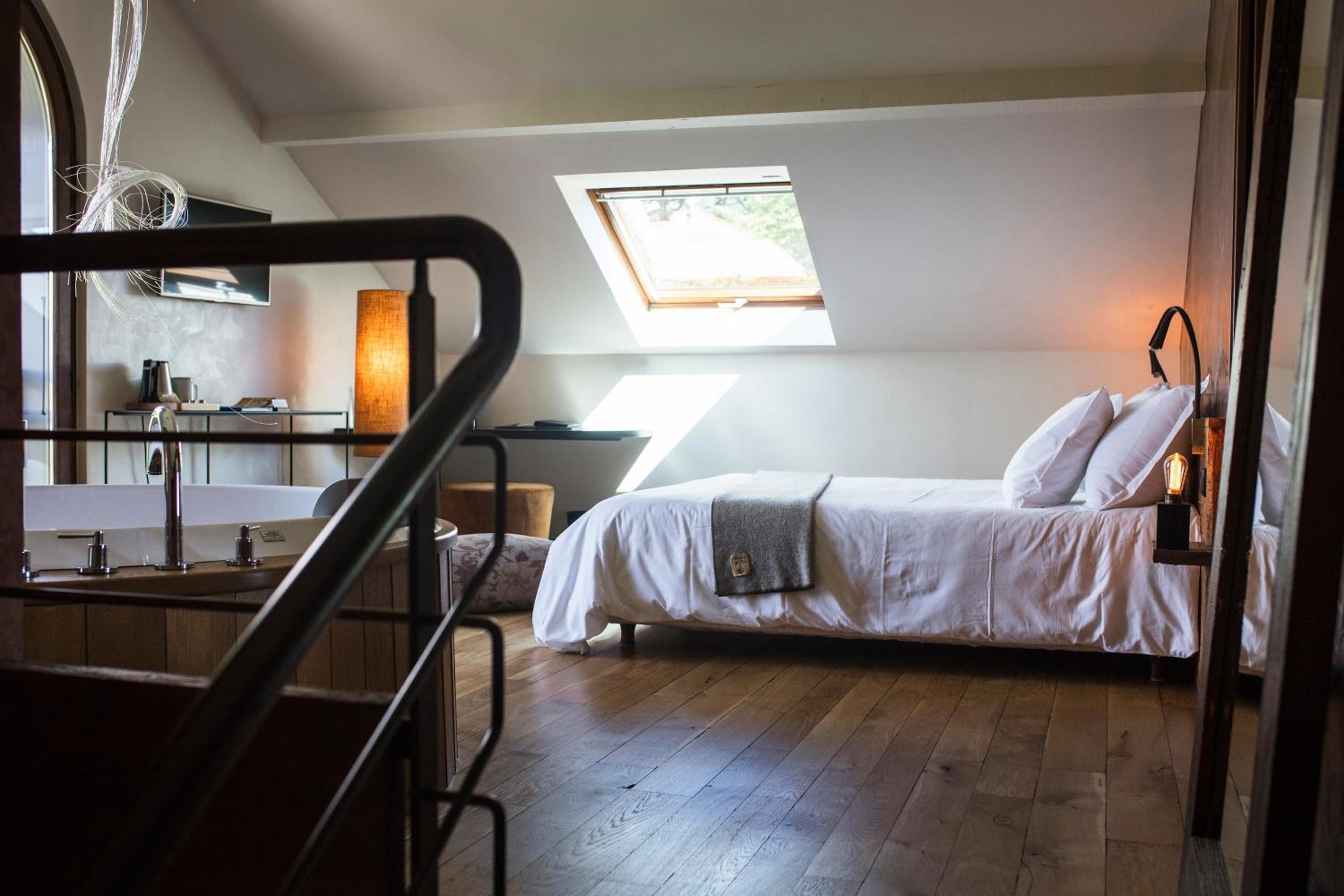 Double Room with Mountain View and Balcony photo 1