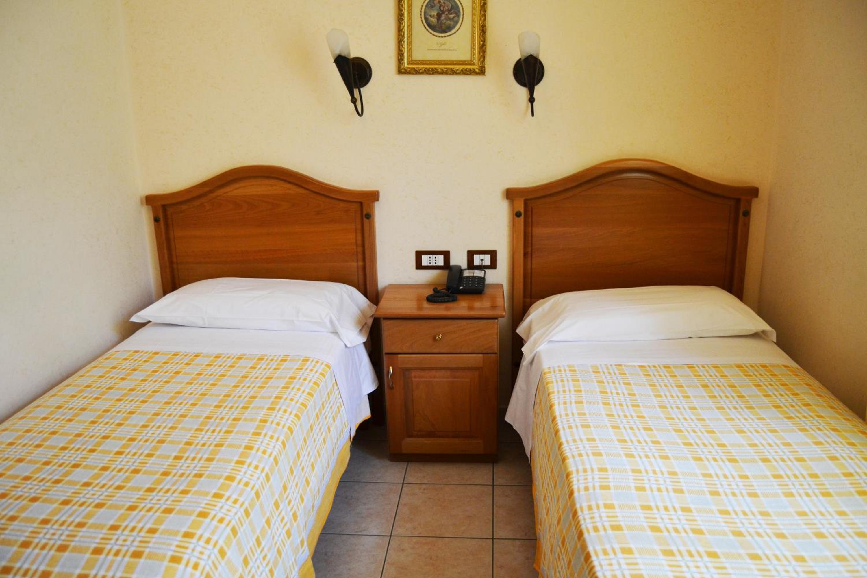 Twin Room photo 3