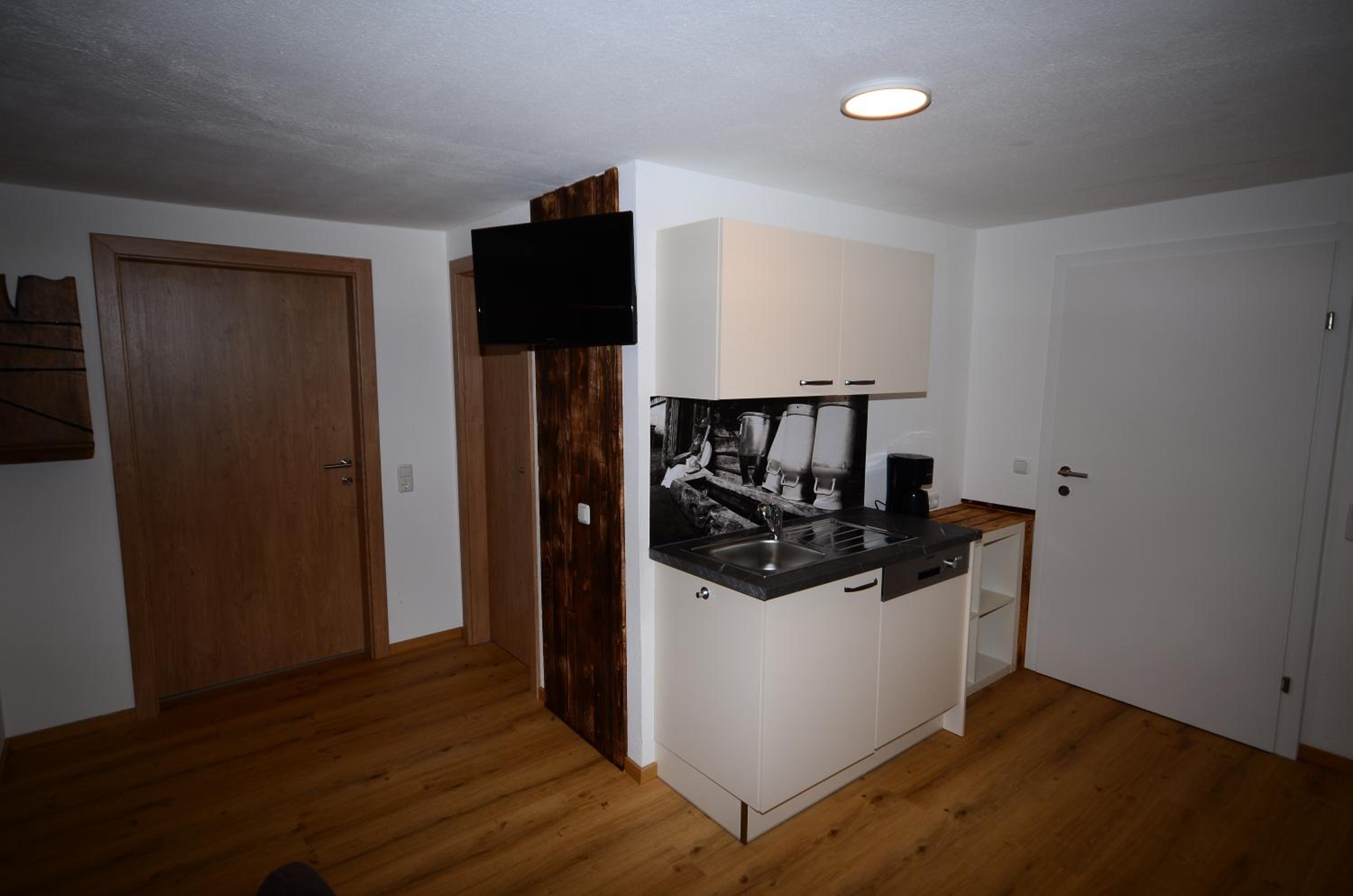 Two-Bedroom Apartment photo 2