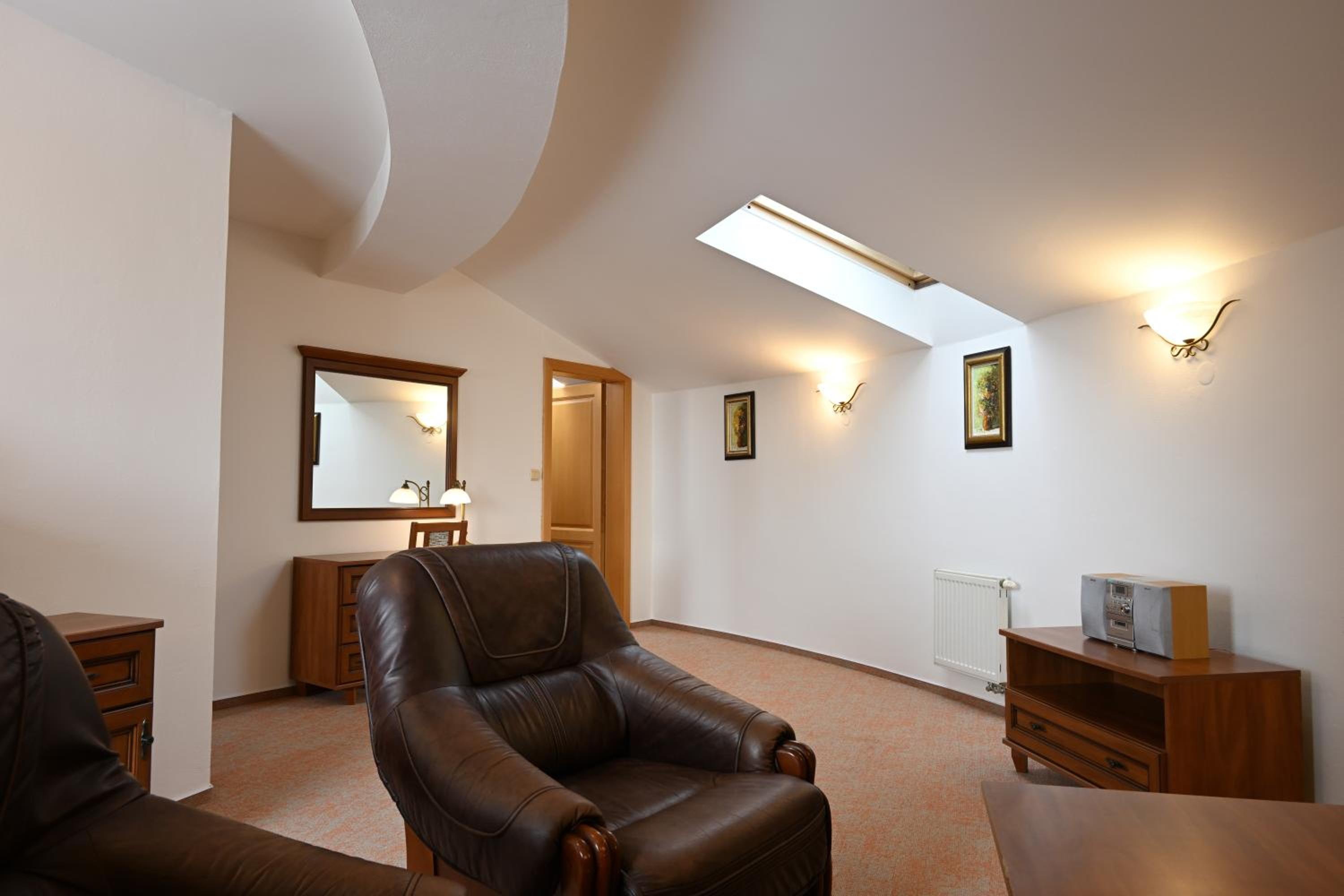 Deluxe Apartment photo 2