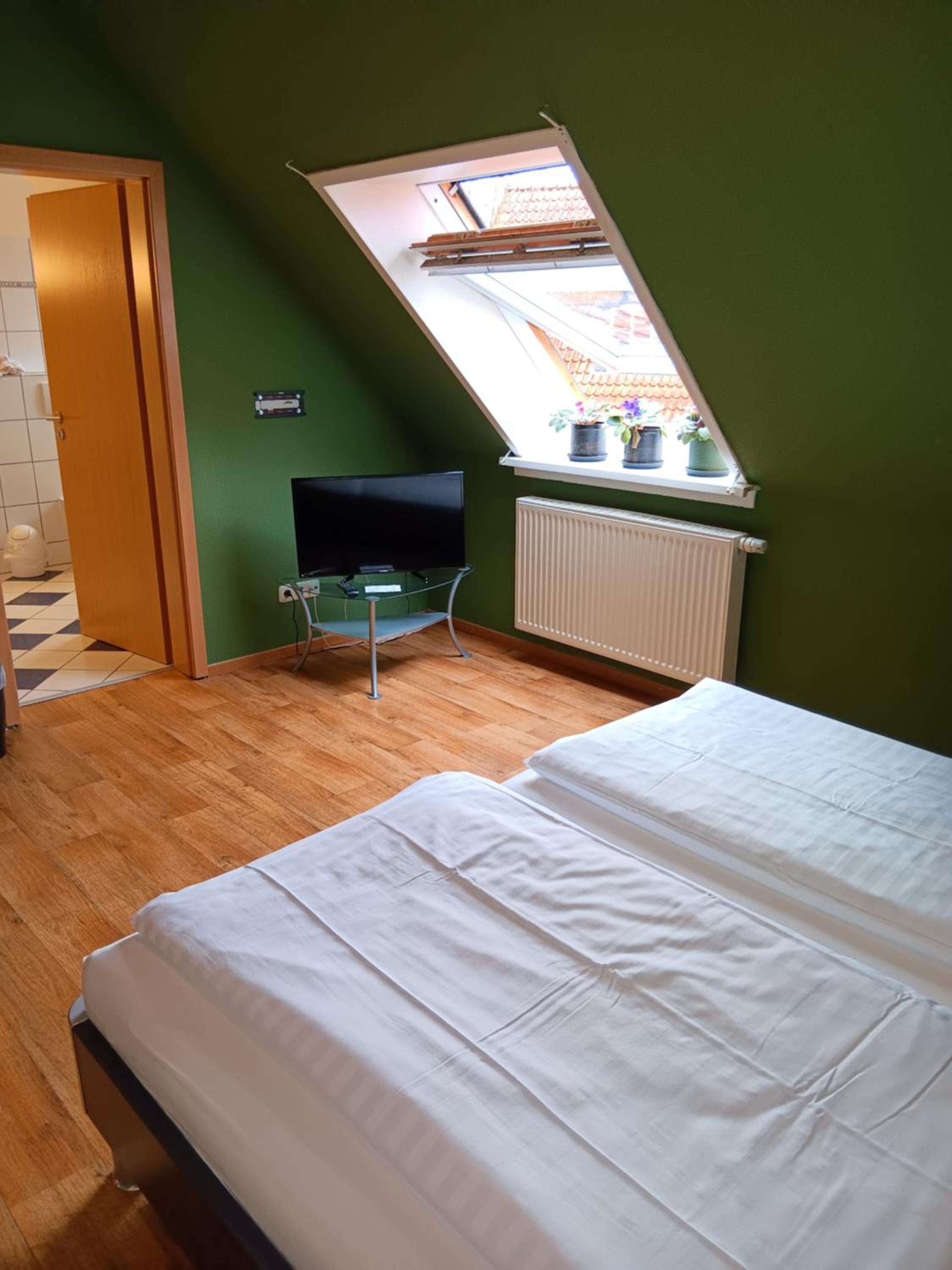 Double Room with Private Bathroom photo 2