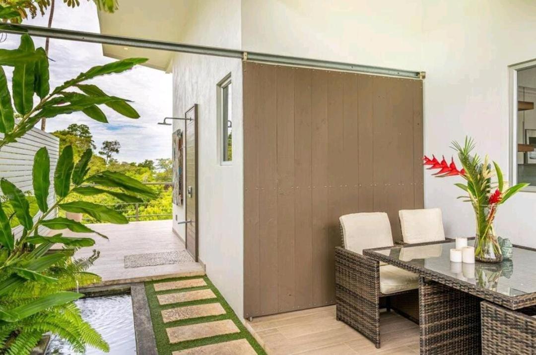 Villa con piscina privada