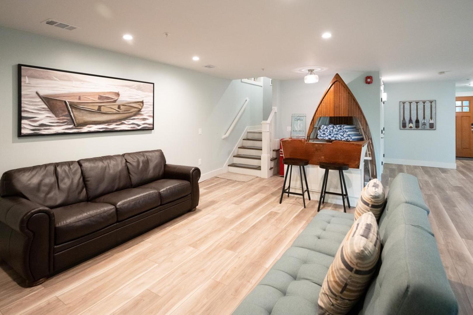 Four-Bedroom House photo 2