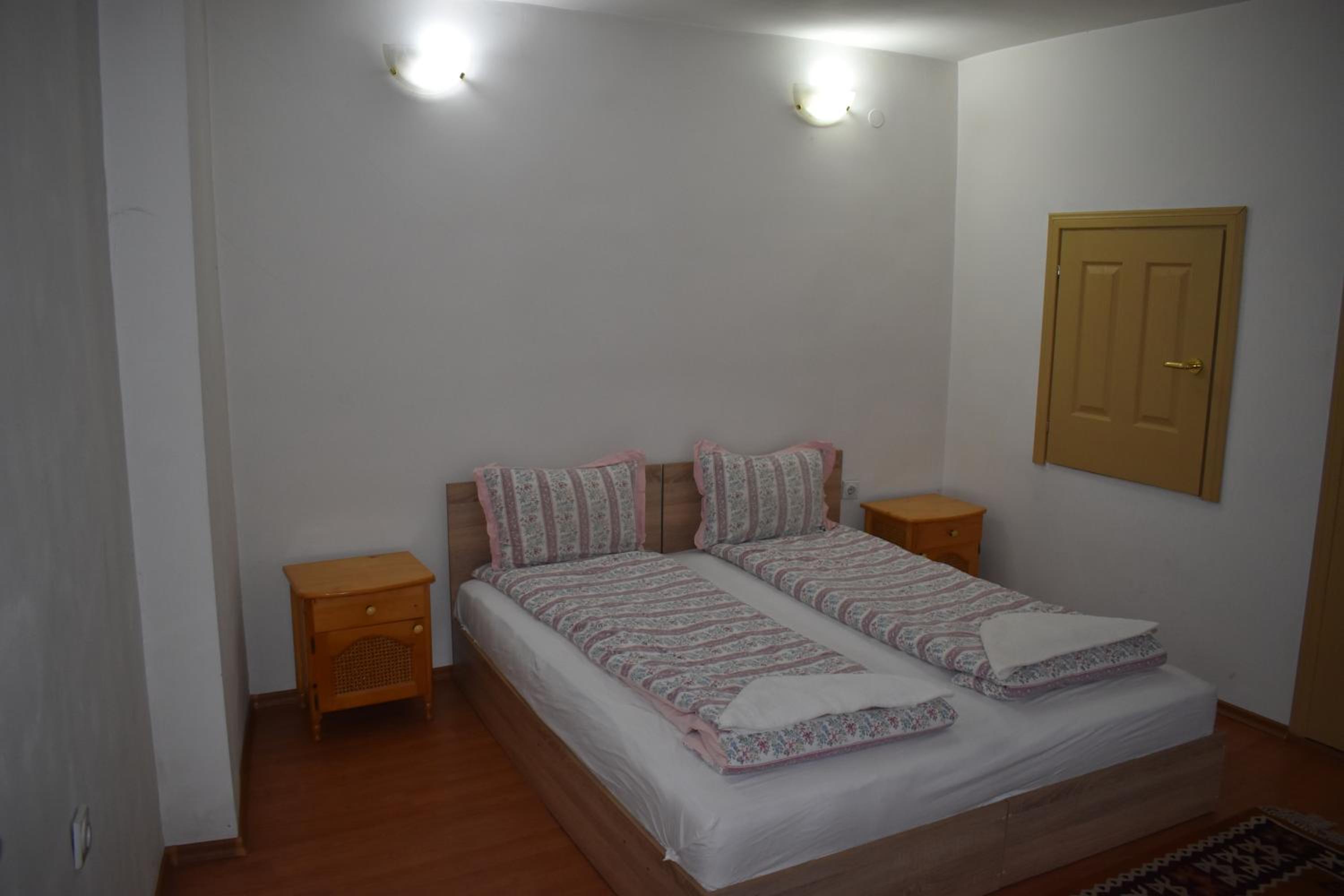 Double or Twin Room photo 2