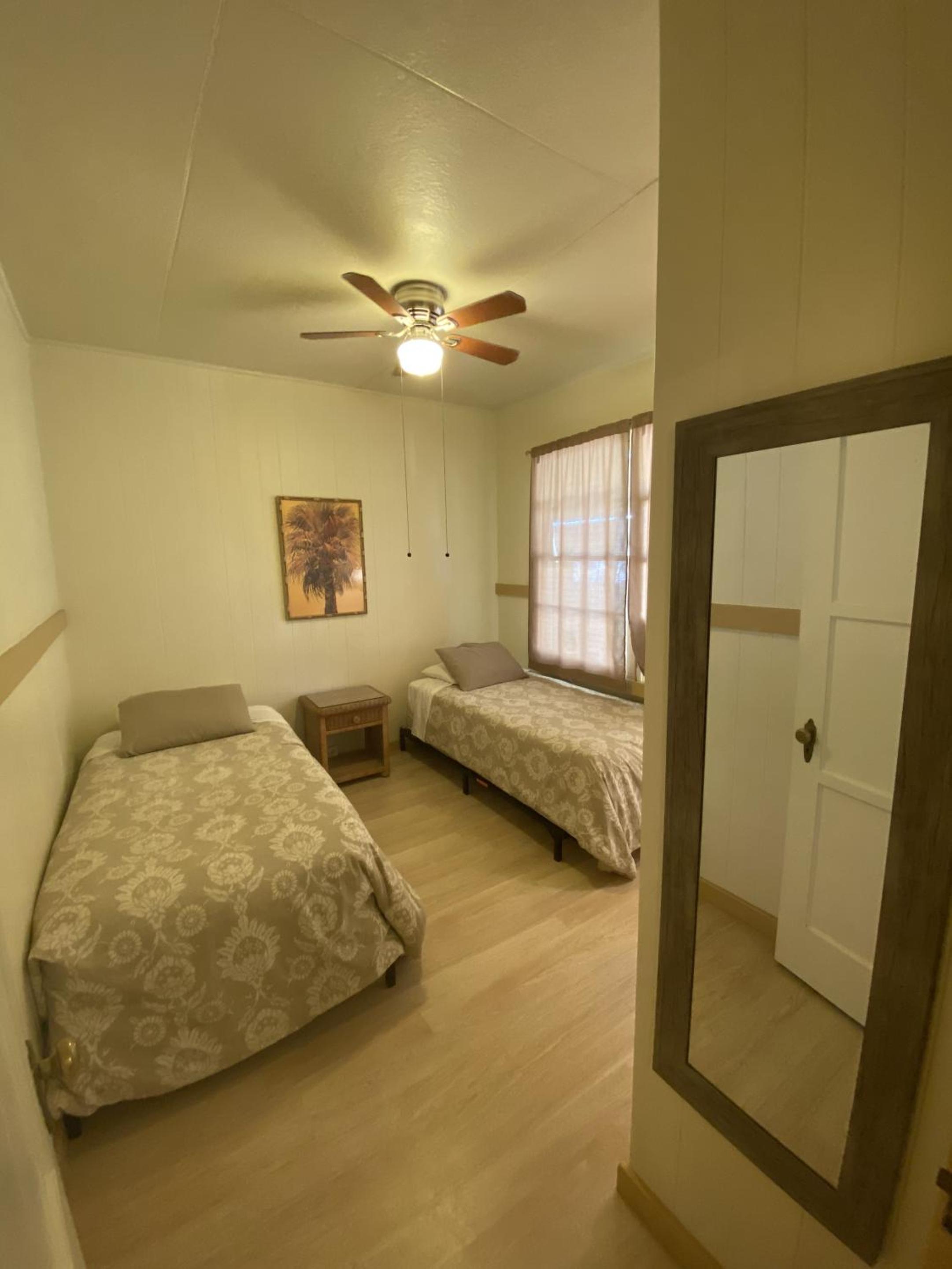 Two-Bedroom Cottage - Photo 2