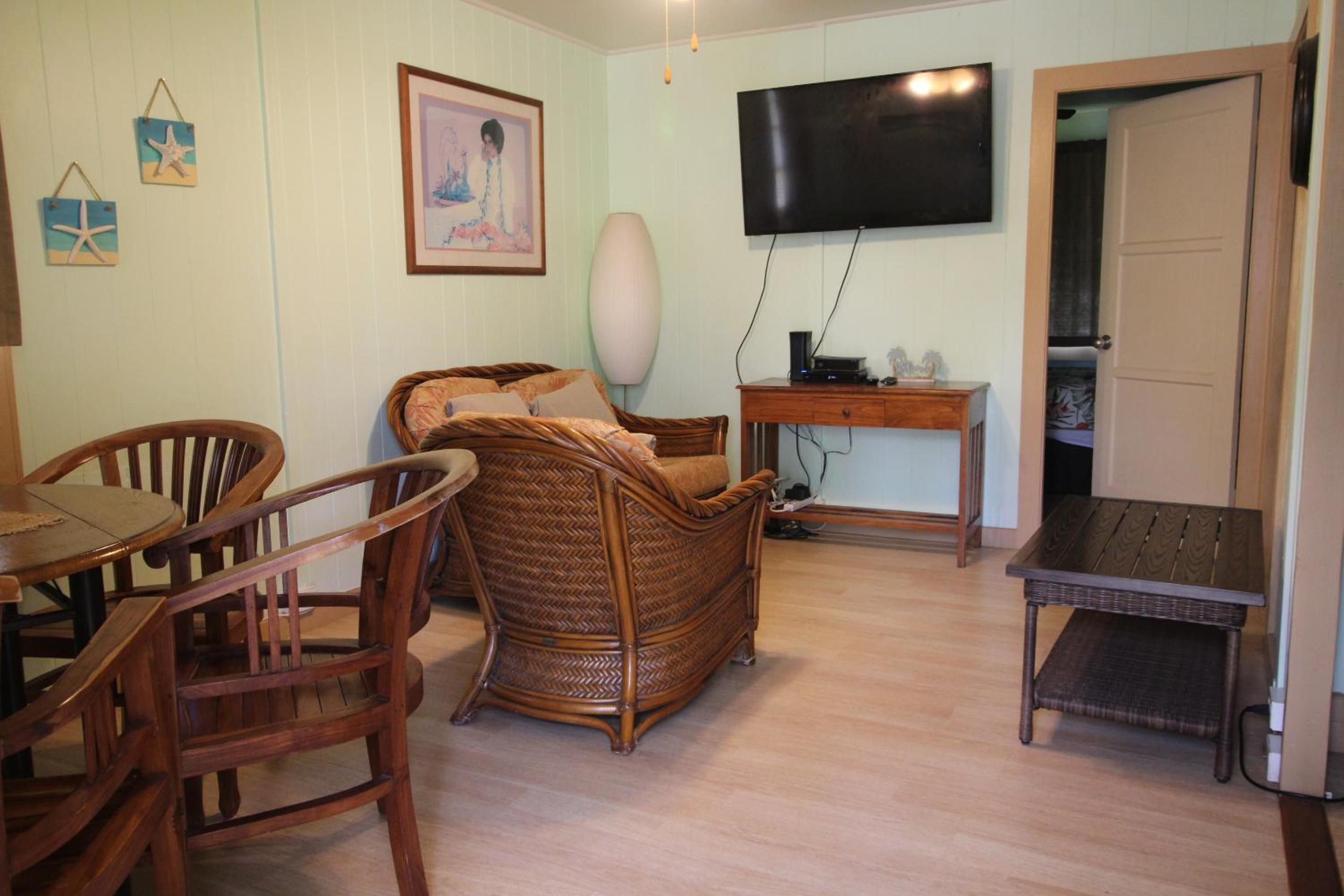 Two-Bedroom Cottage - Photo 19