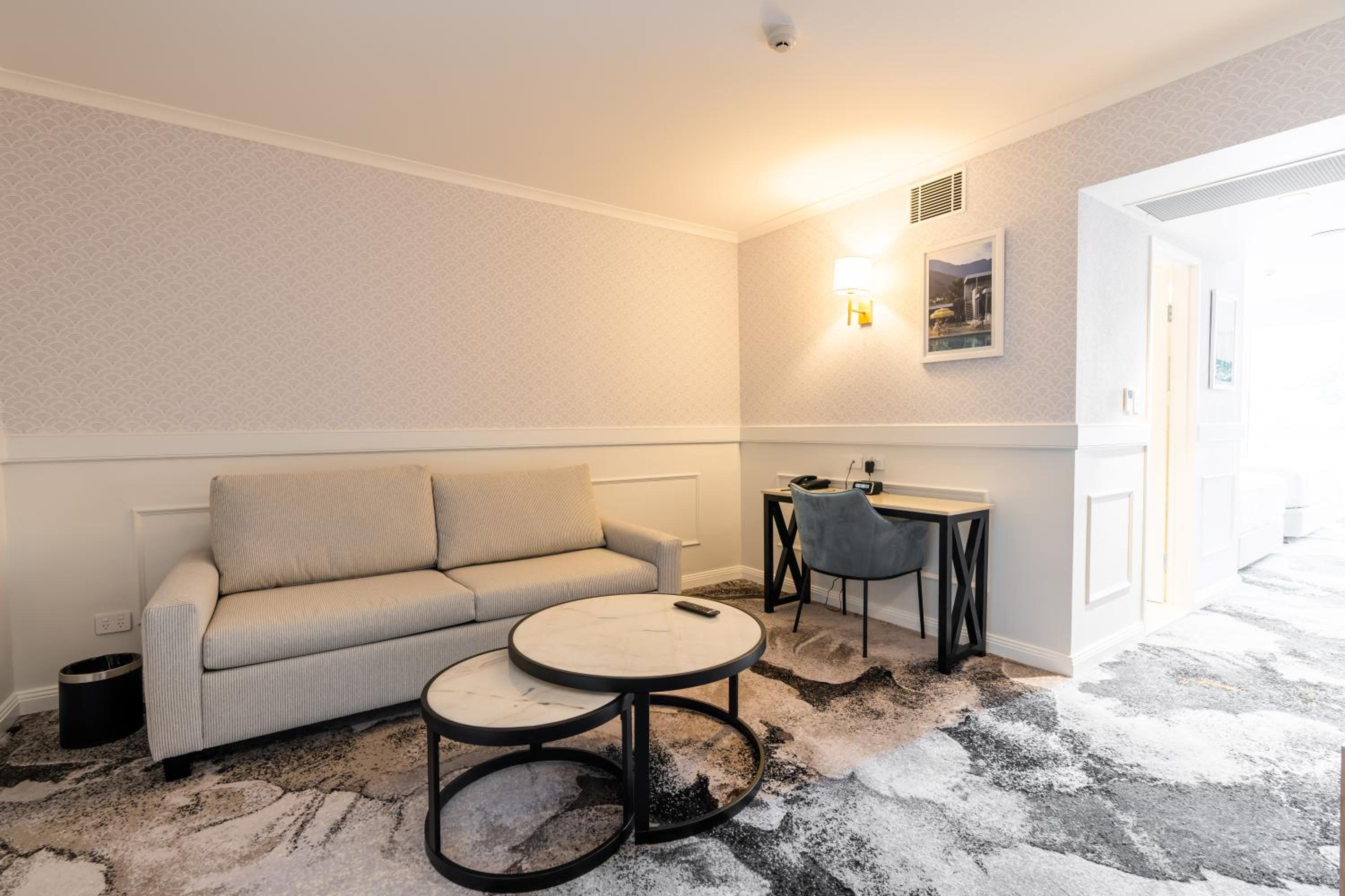 Deluxe King Room with Bay View