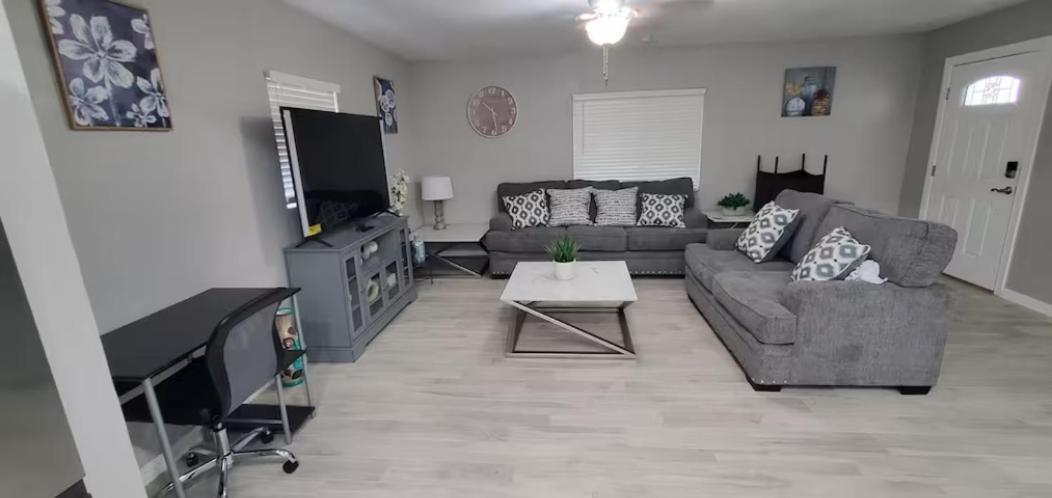 Three-Bedroom House photo 1