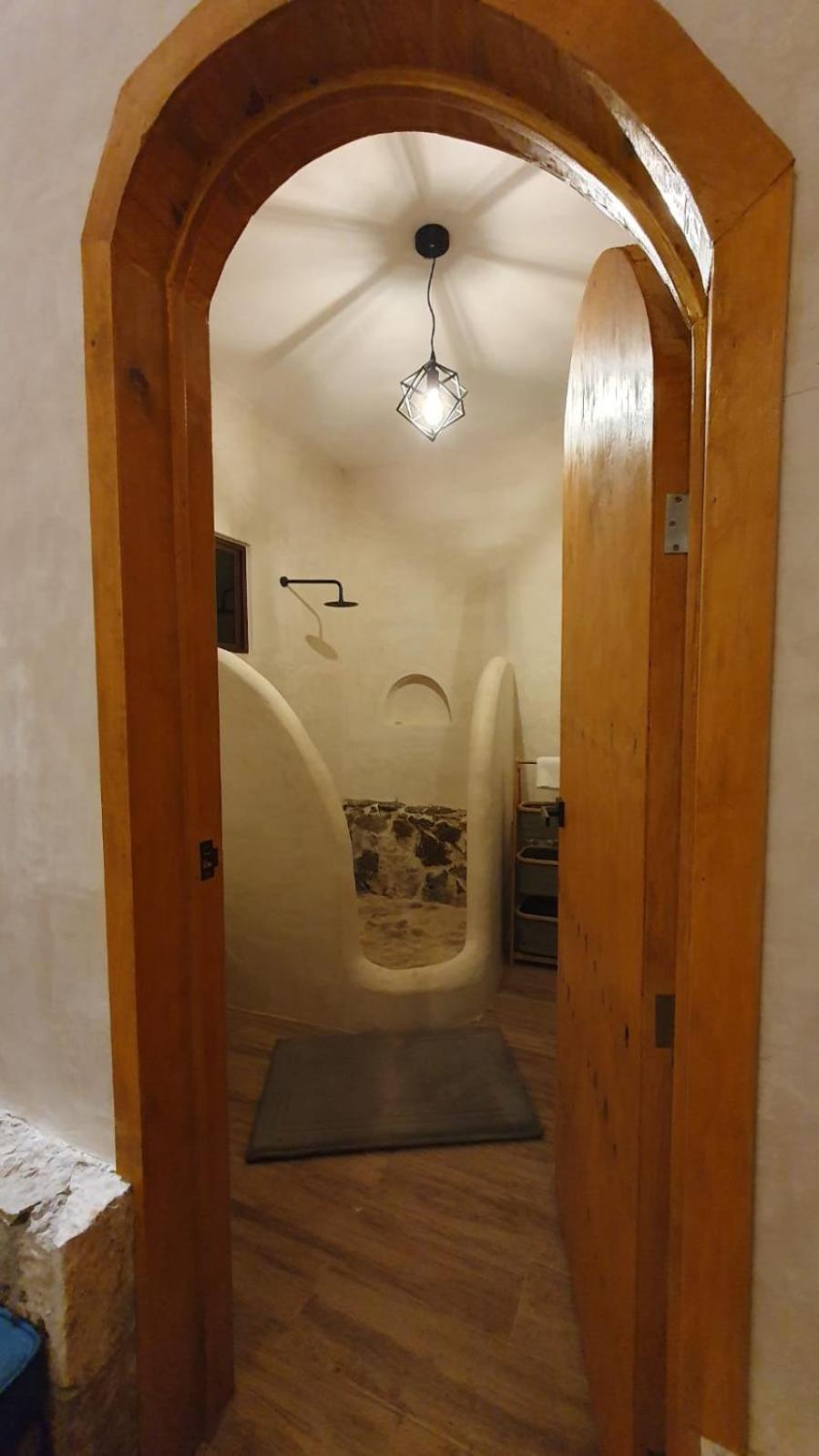 Deluxe Queen Room - Photo 4