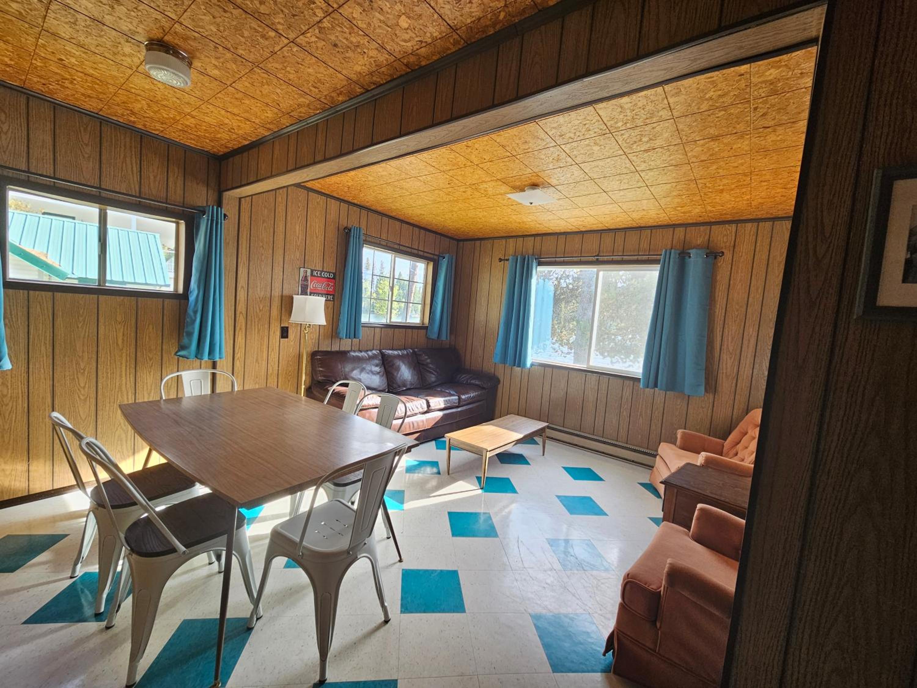Deluxe Bungalow photo 1