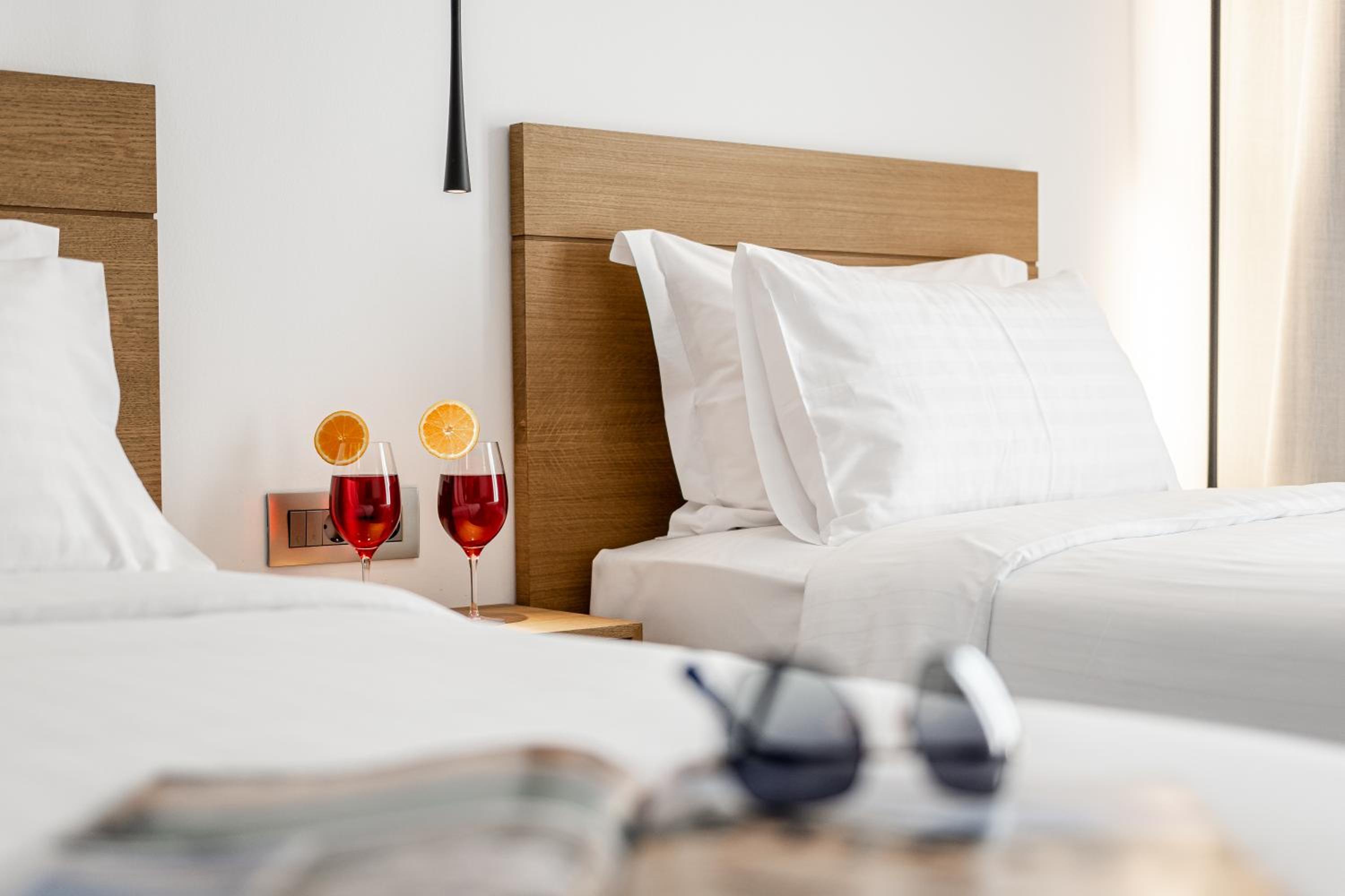 Triple Room - Photo 13