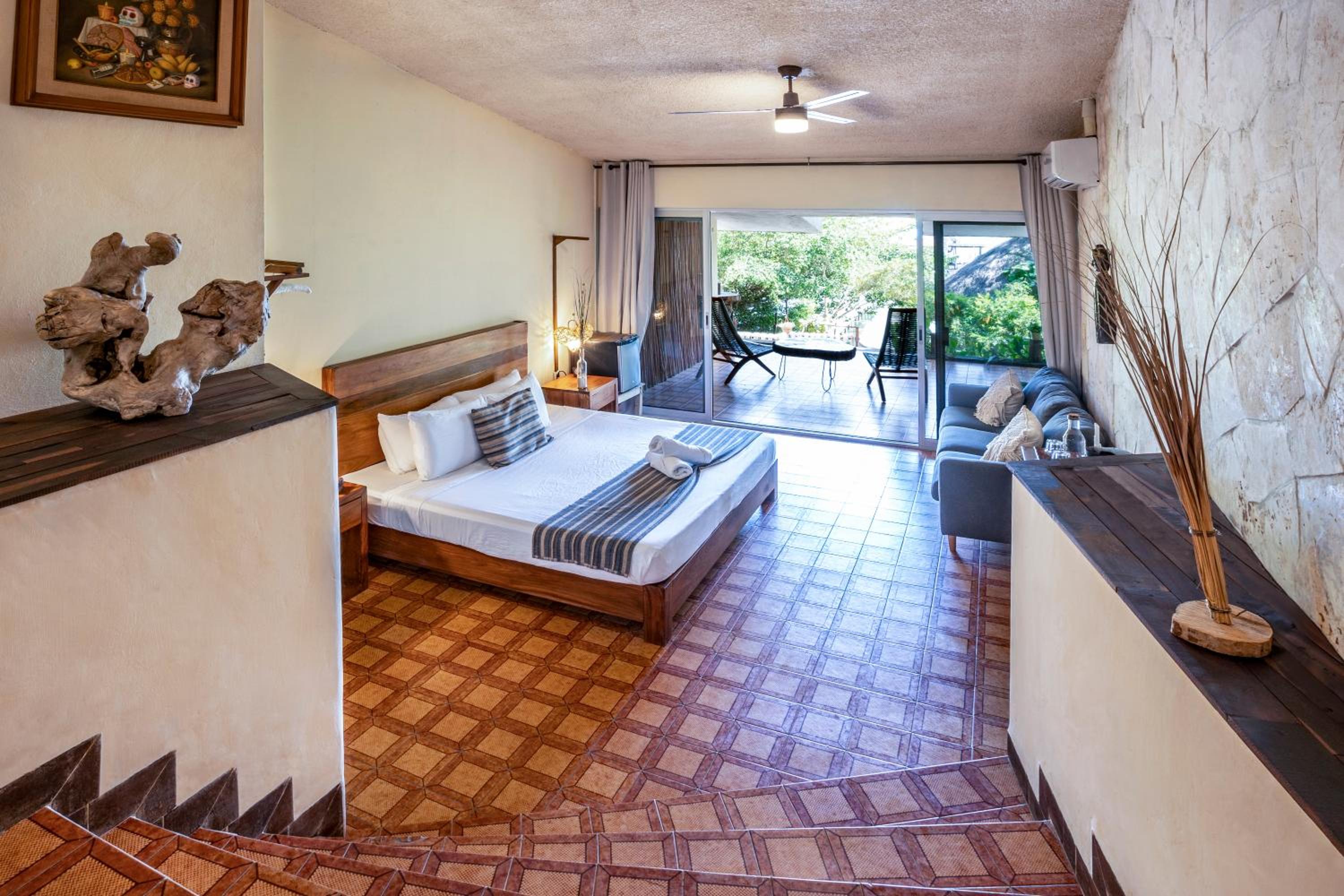 King Room with Lake View