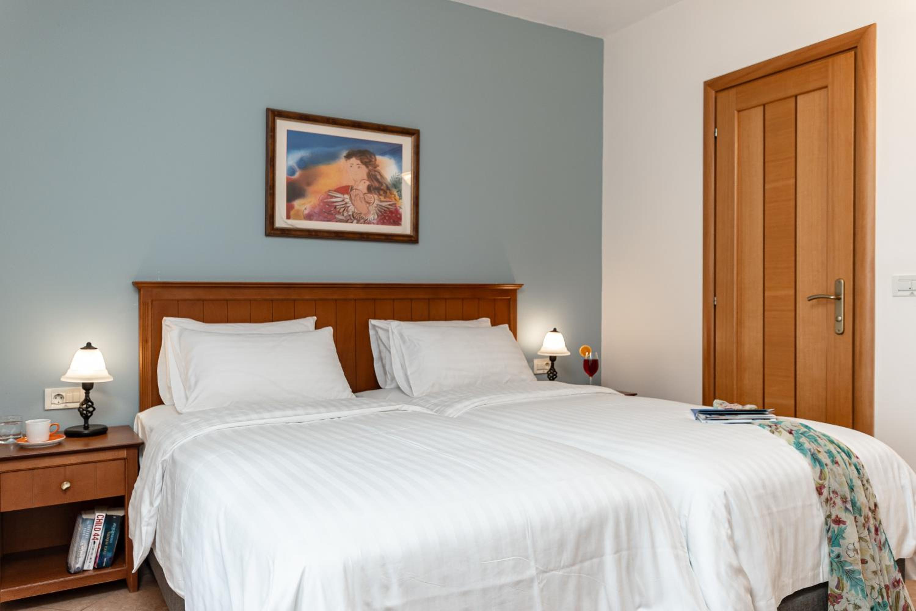Double or Twin Room - Photo 1