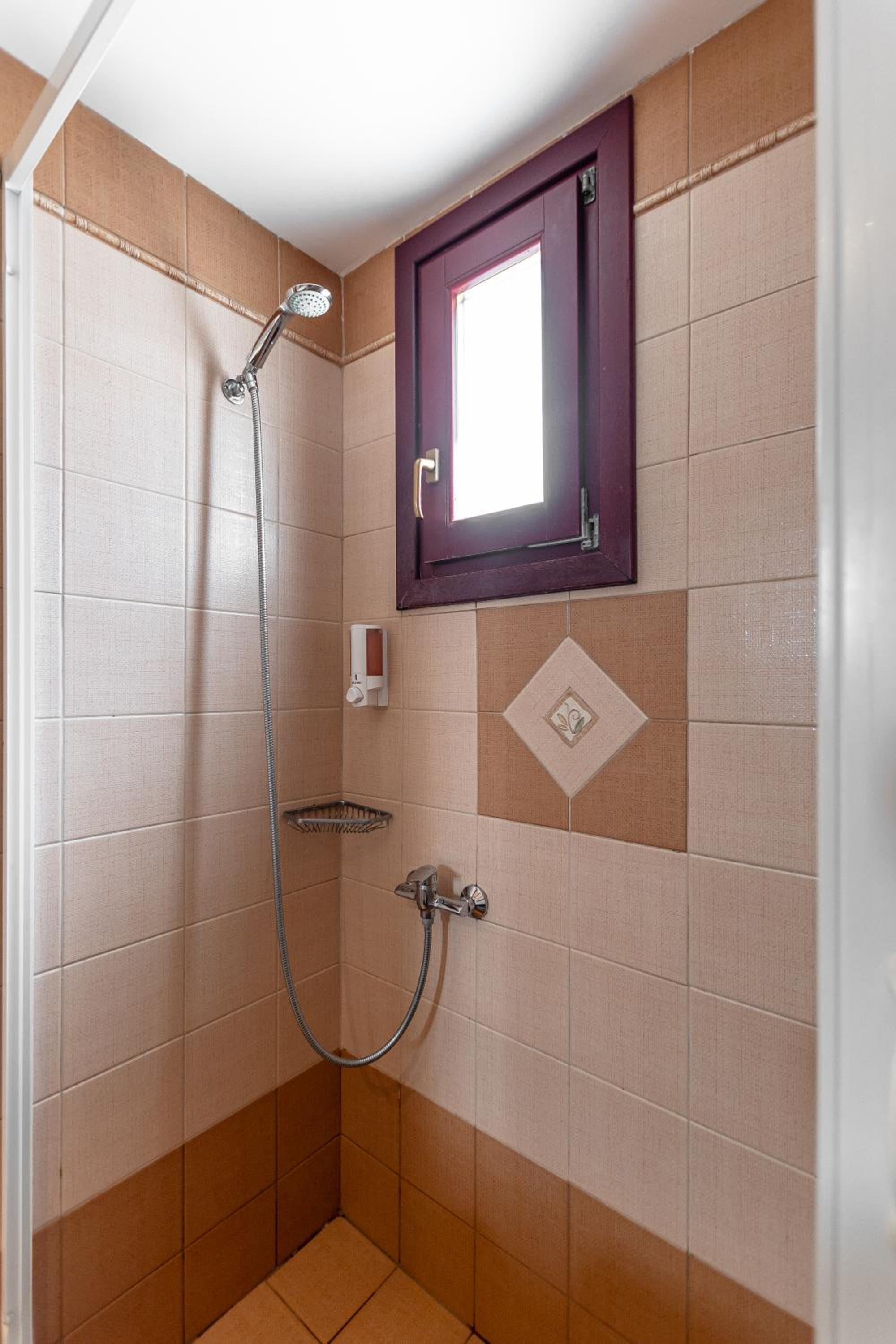 Double or Twin Room - Photo 24