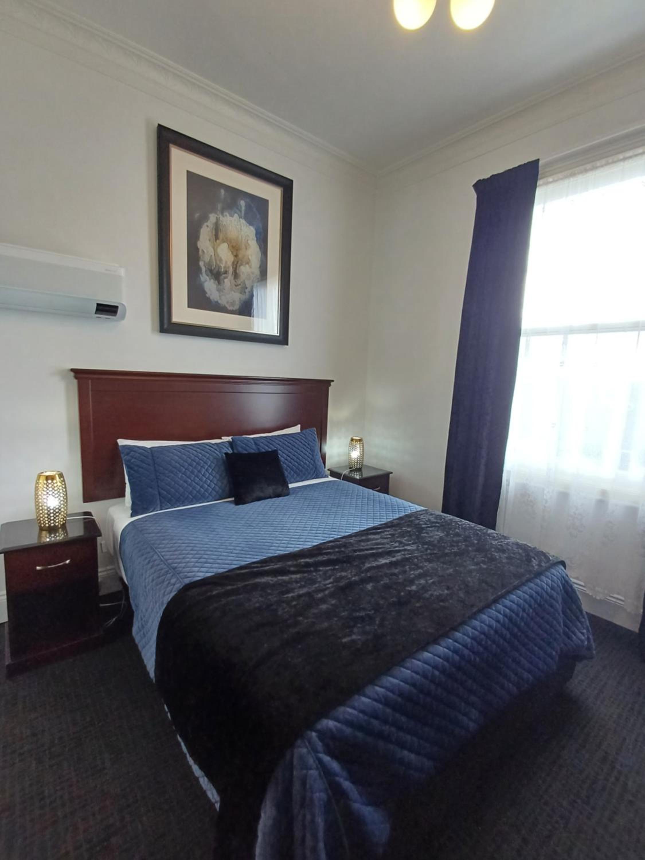 Standard Queen Room - Photo 1