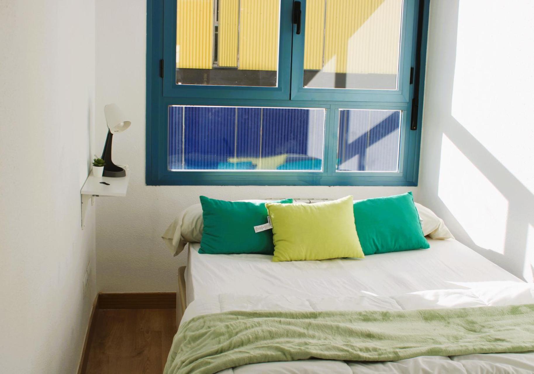Habitación doble con baño compartido