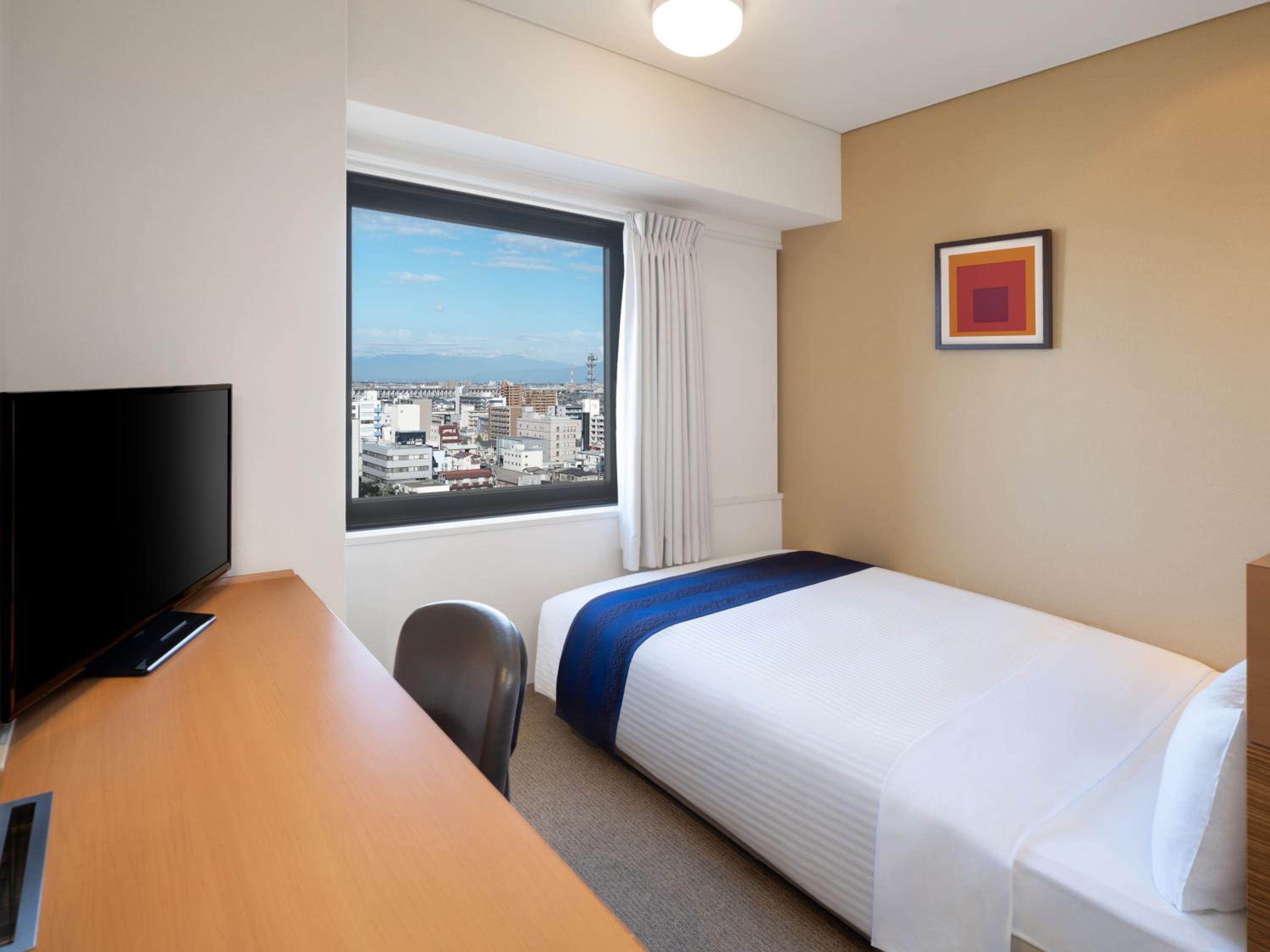 Standard Double Room - Smoking - Photo 1