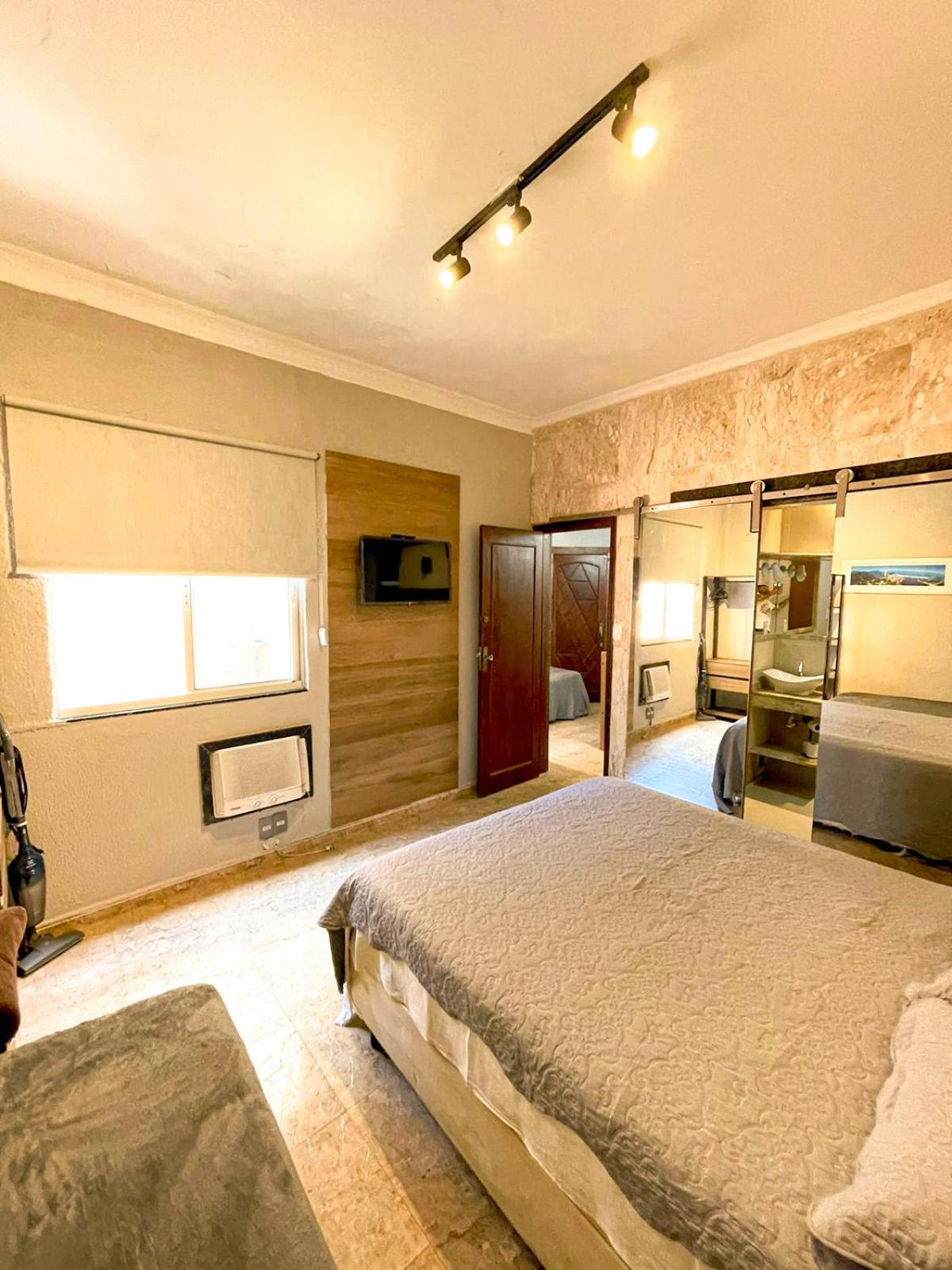 Apartment - Photo 1