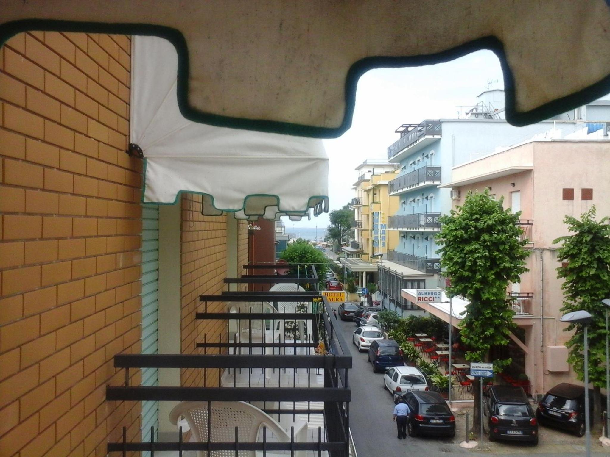 Double or Twin Room - Photo 3