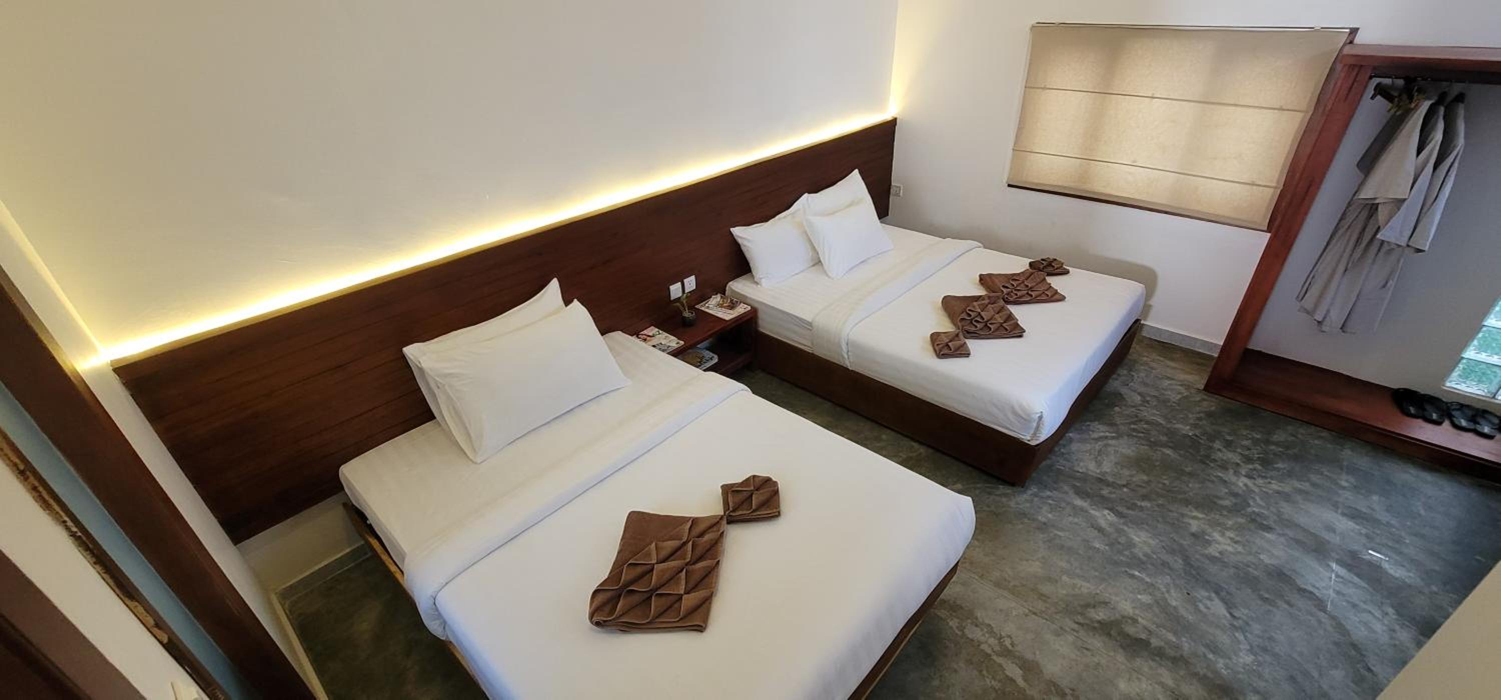 Deluxe Twin Room - Photo 5