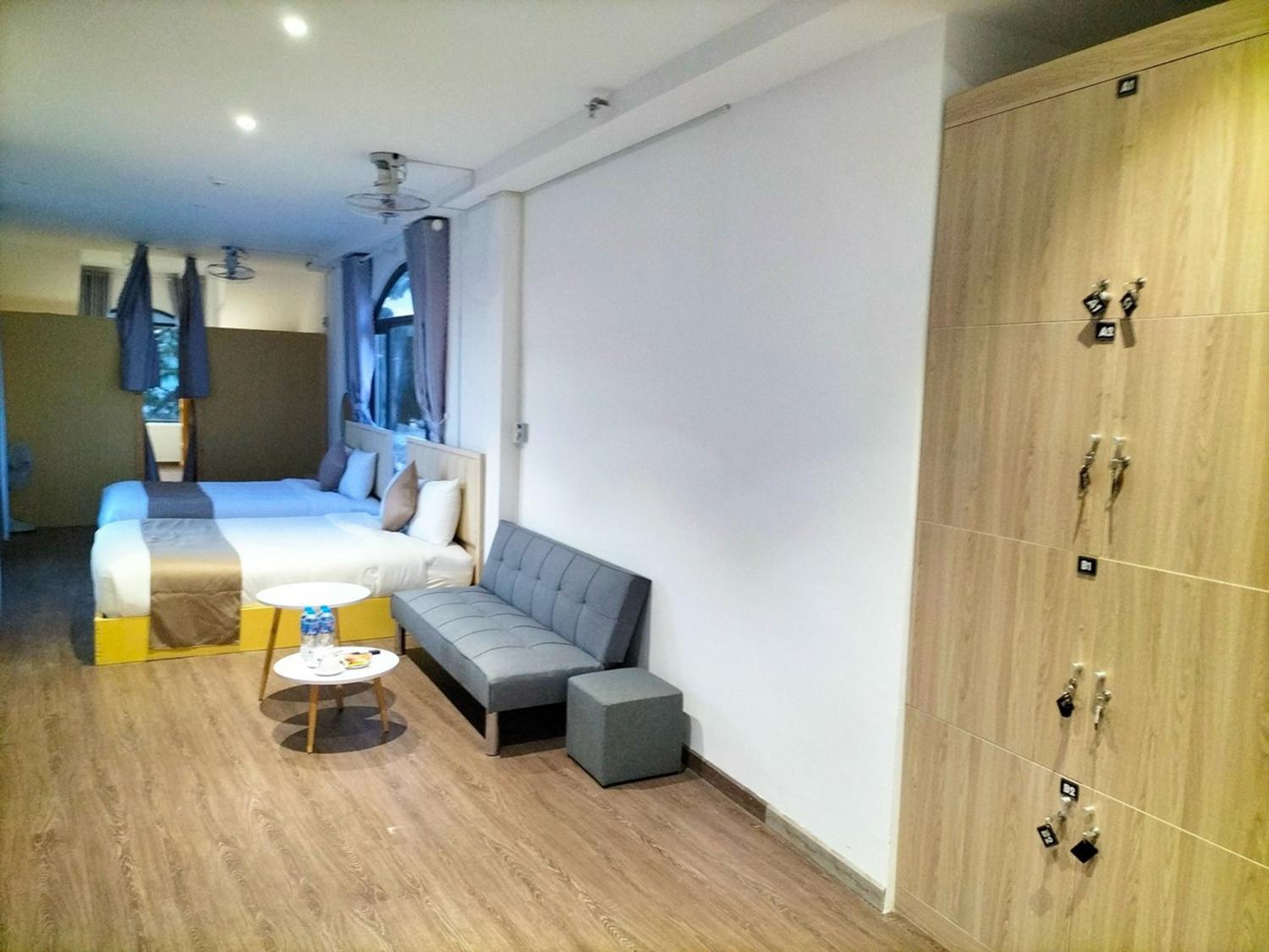 Apartment with Mountain View photo 1