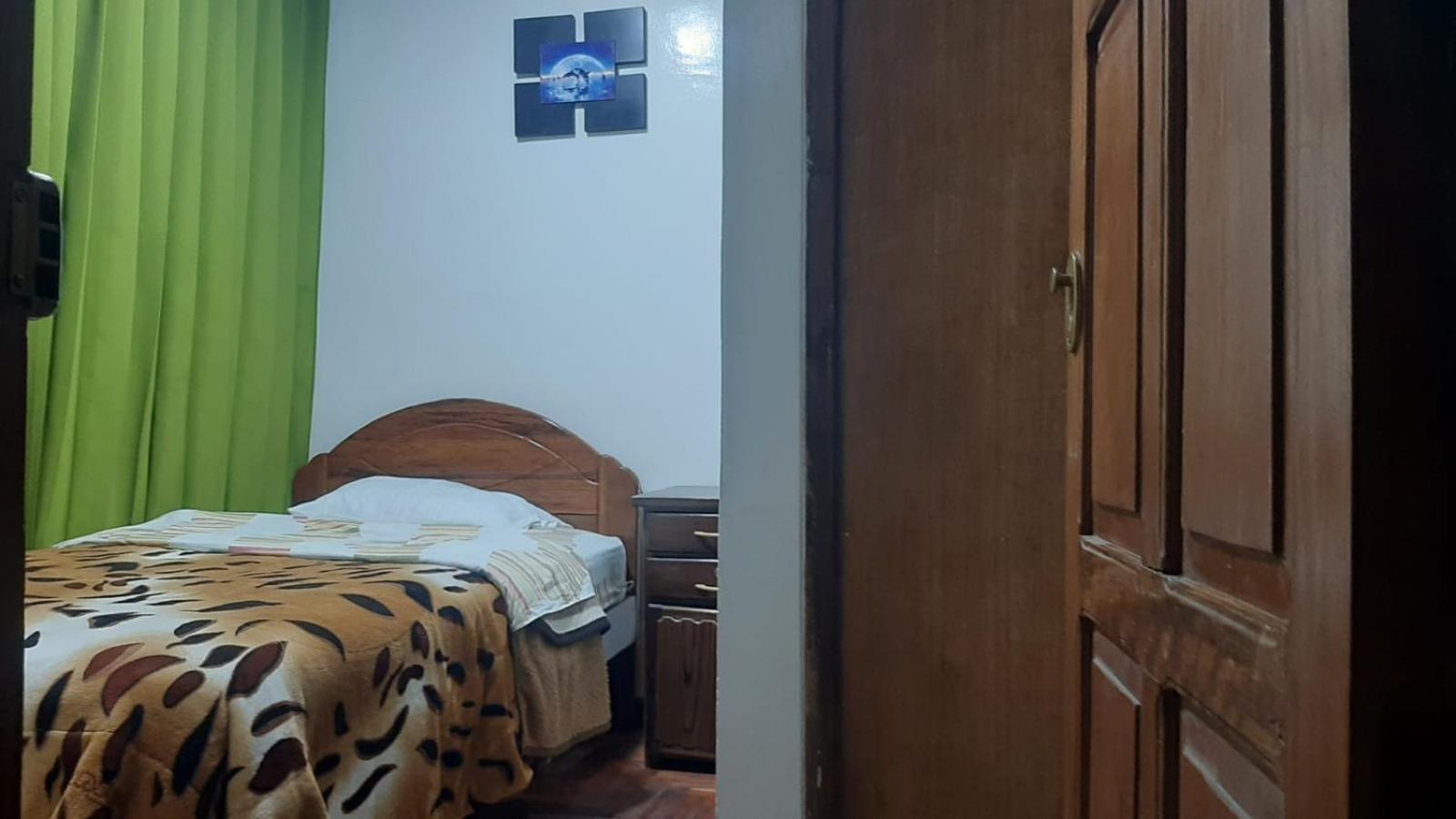 Single Room with Private Bathroom photo 3