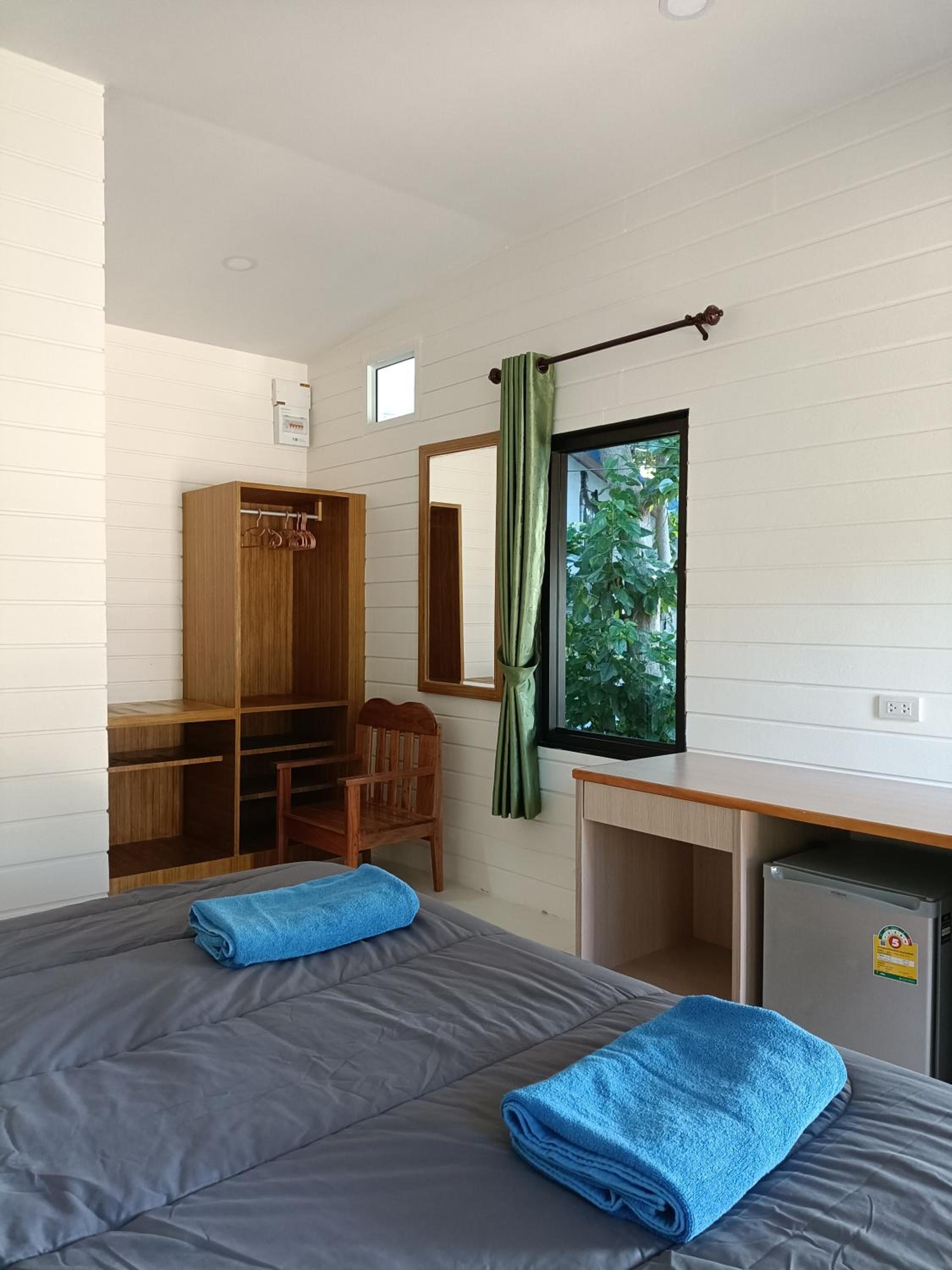 Deluxe Double Room with Balcony and Sea View photo 3