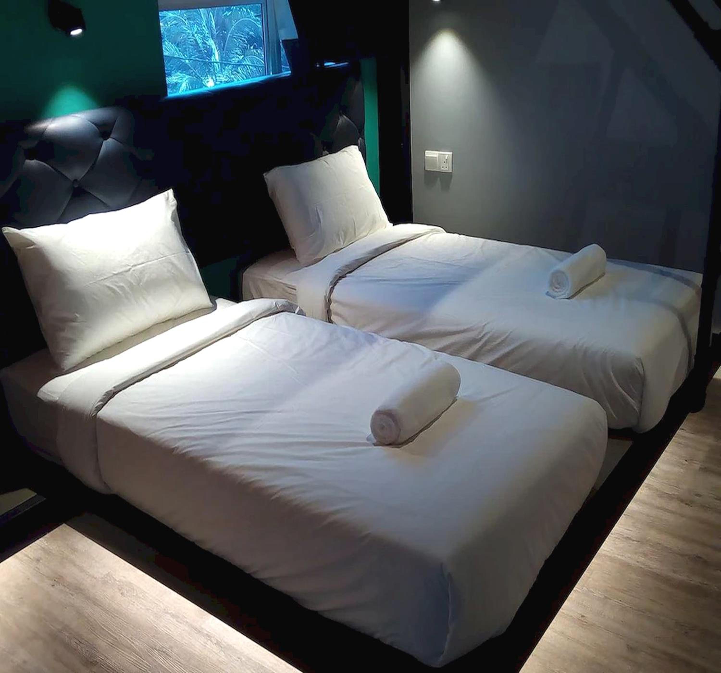 Deluxe Triple Room photo 2