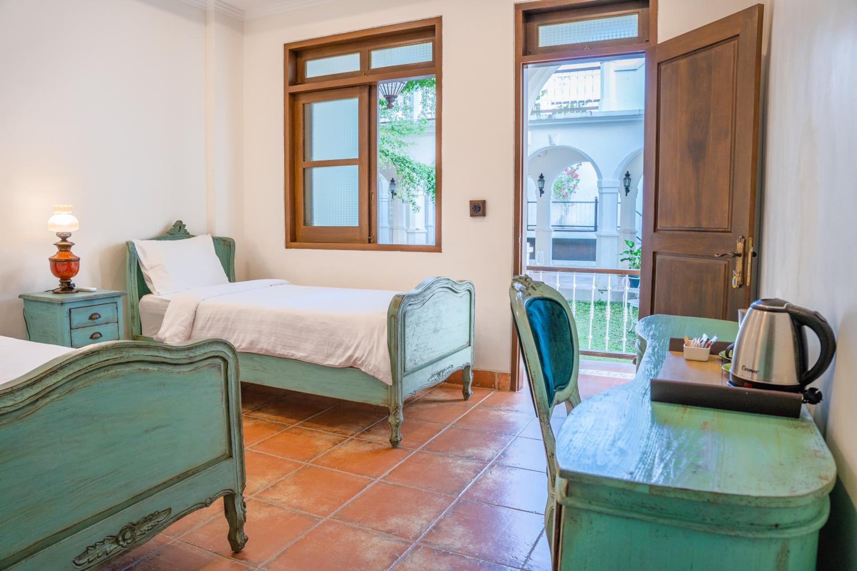 Deluxe Twin Room with Garden View - Photo 1