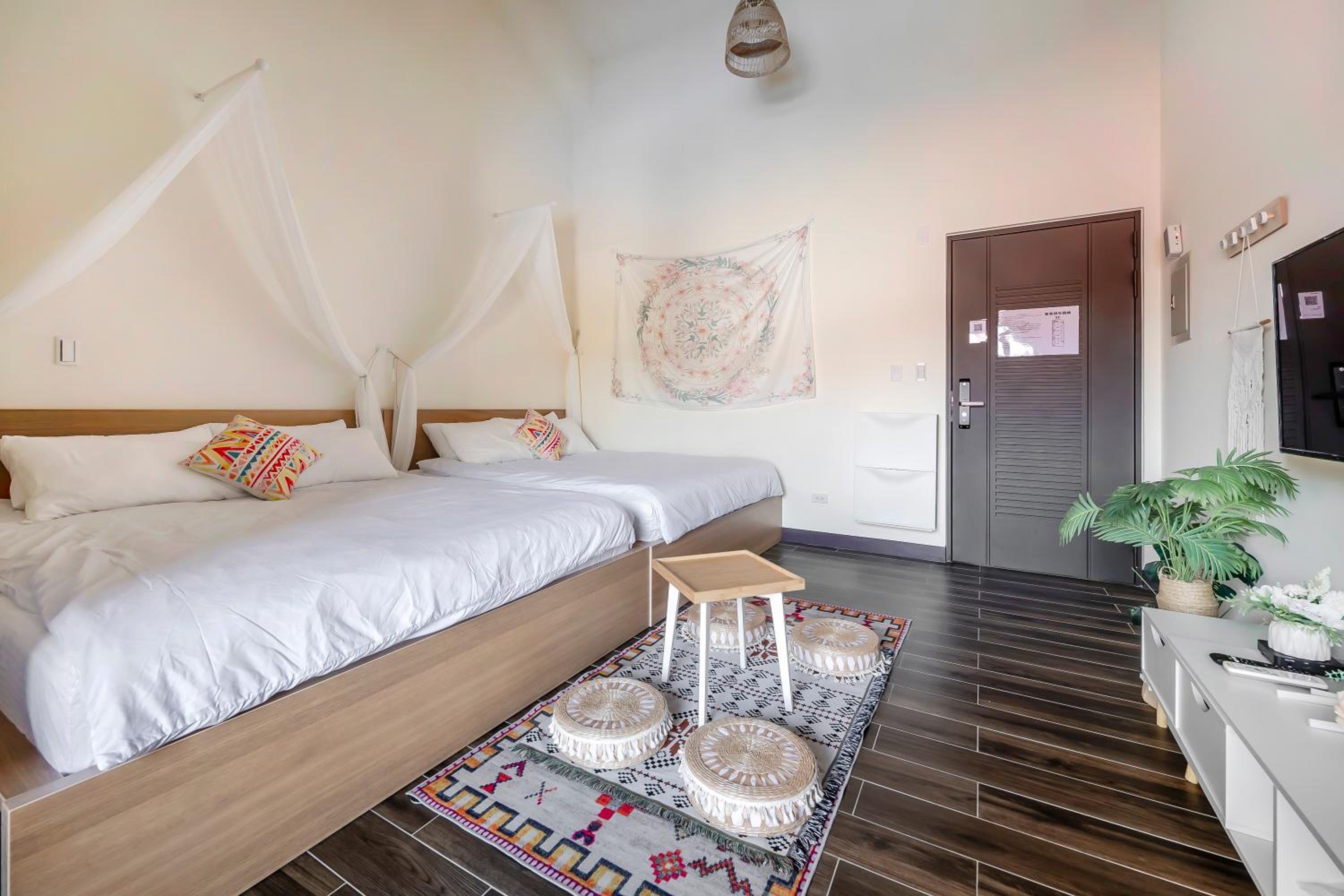 Superior Quadruple Room photo 3