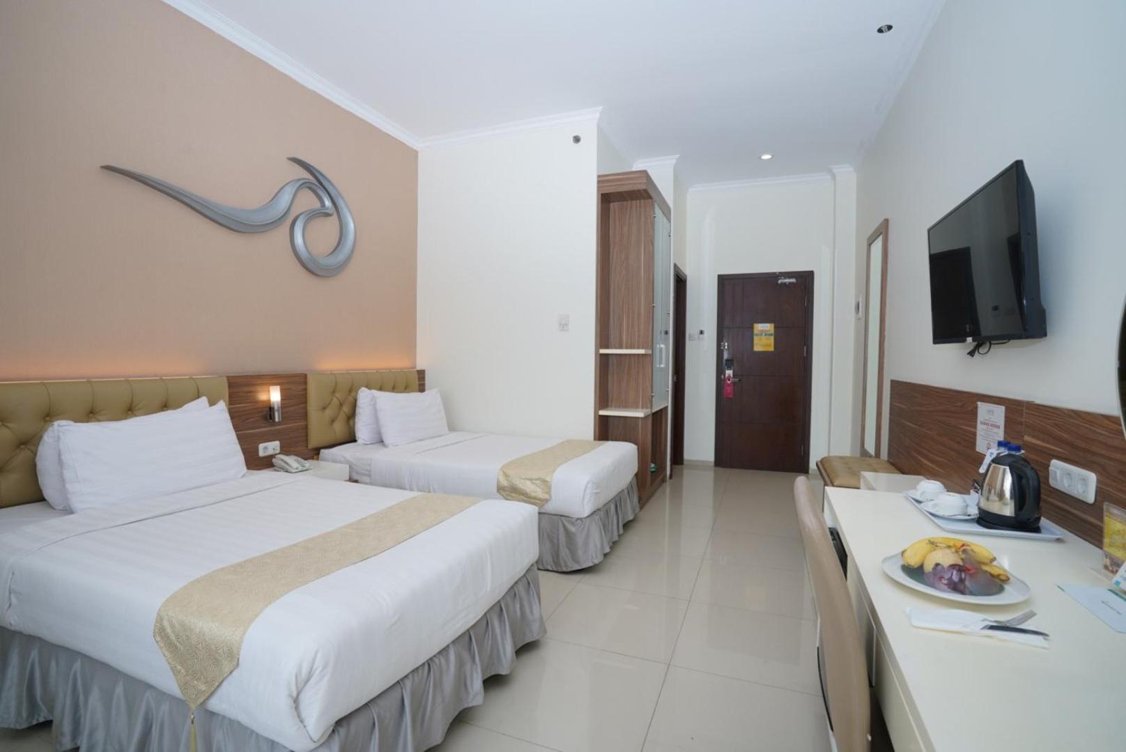 Deluxe Twin Room photo 2