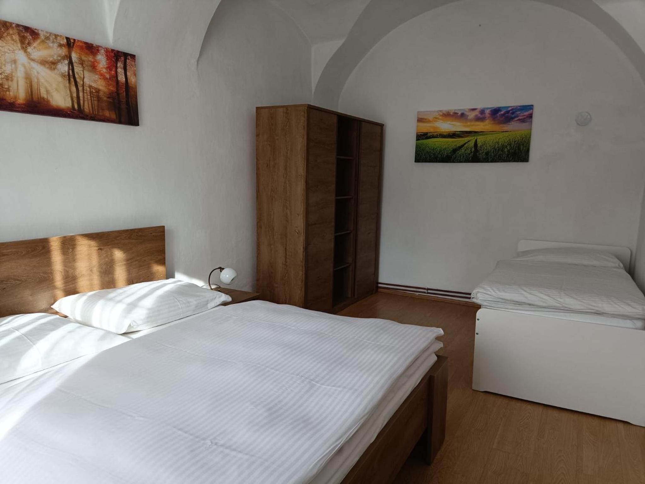 Two-Bedroom Apartment with Garden and Pool Access photo 1
