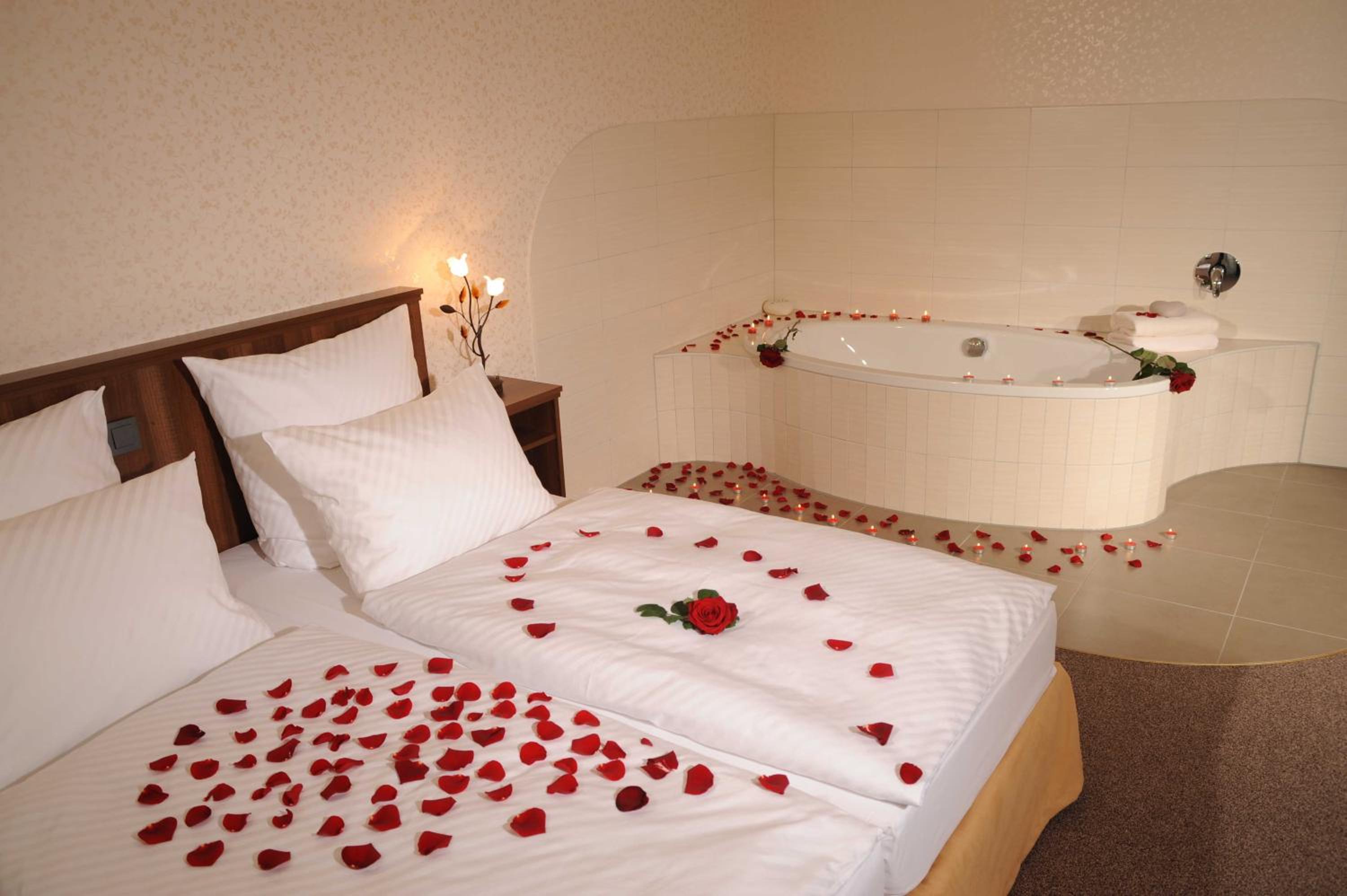 Suite with River View - Photo 3