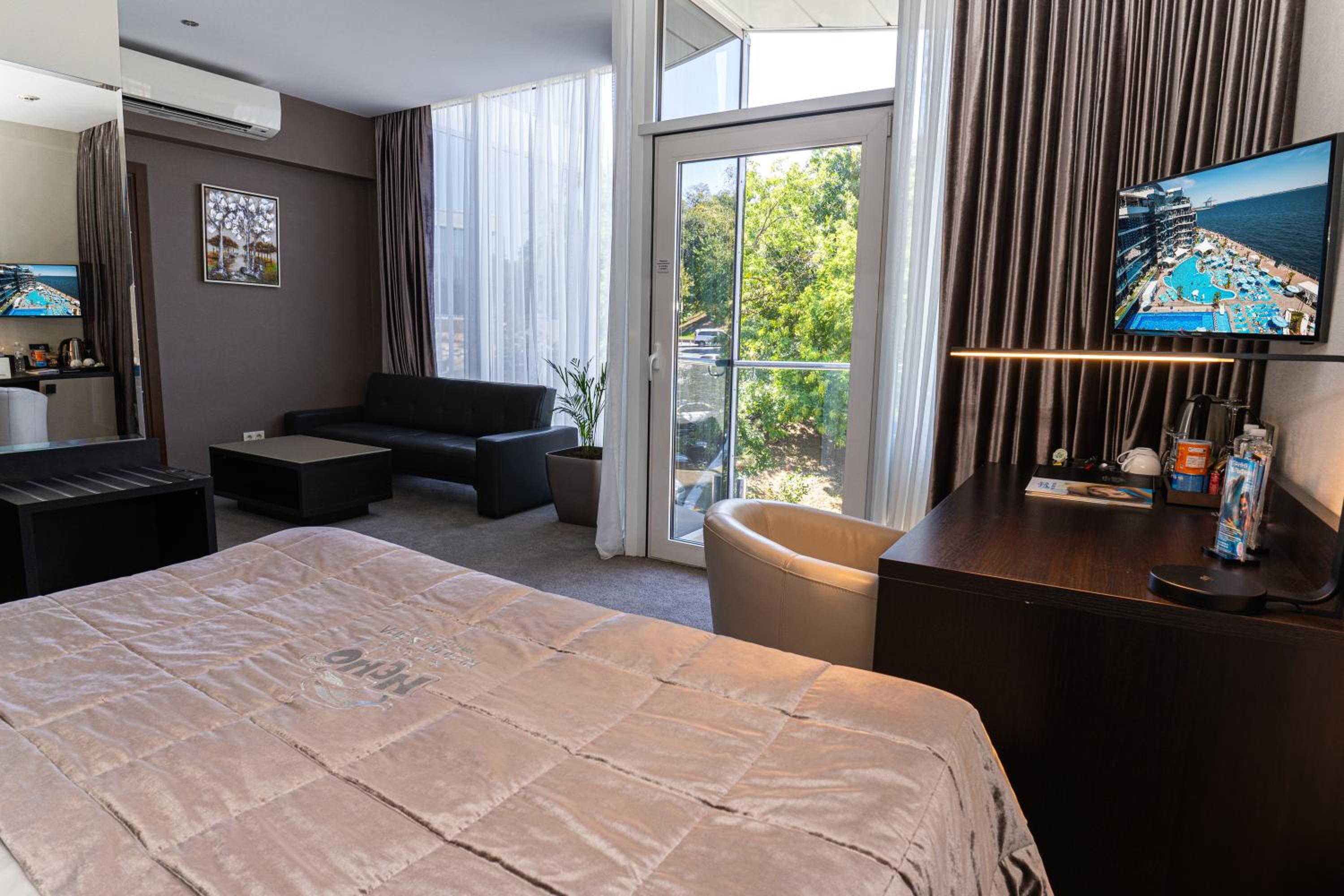 Two Connected Superior Standard Rooms, City View